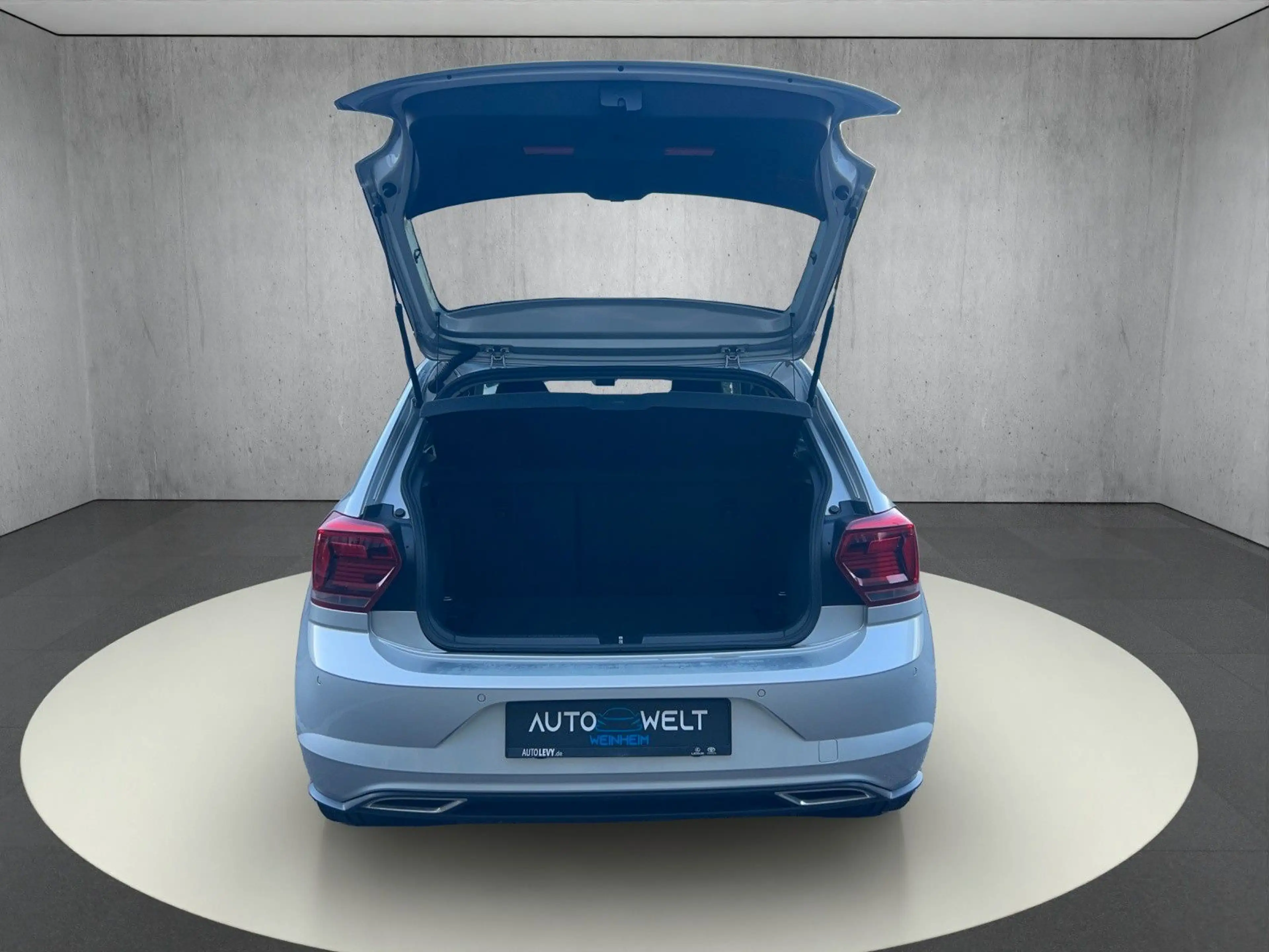 Volkswagen Polo POLO°HIGHLINE°AUT°RENTNR°51TKM°NAV°KAM°ACC°KEYLS — photo 10
