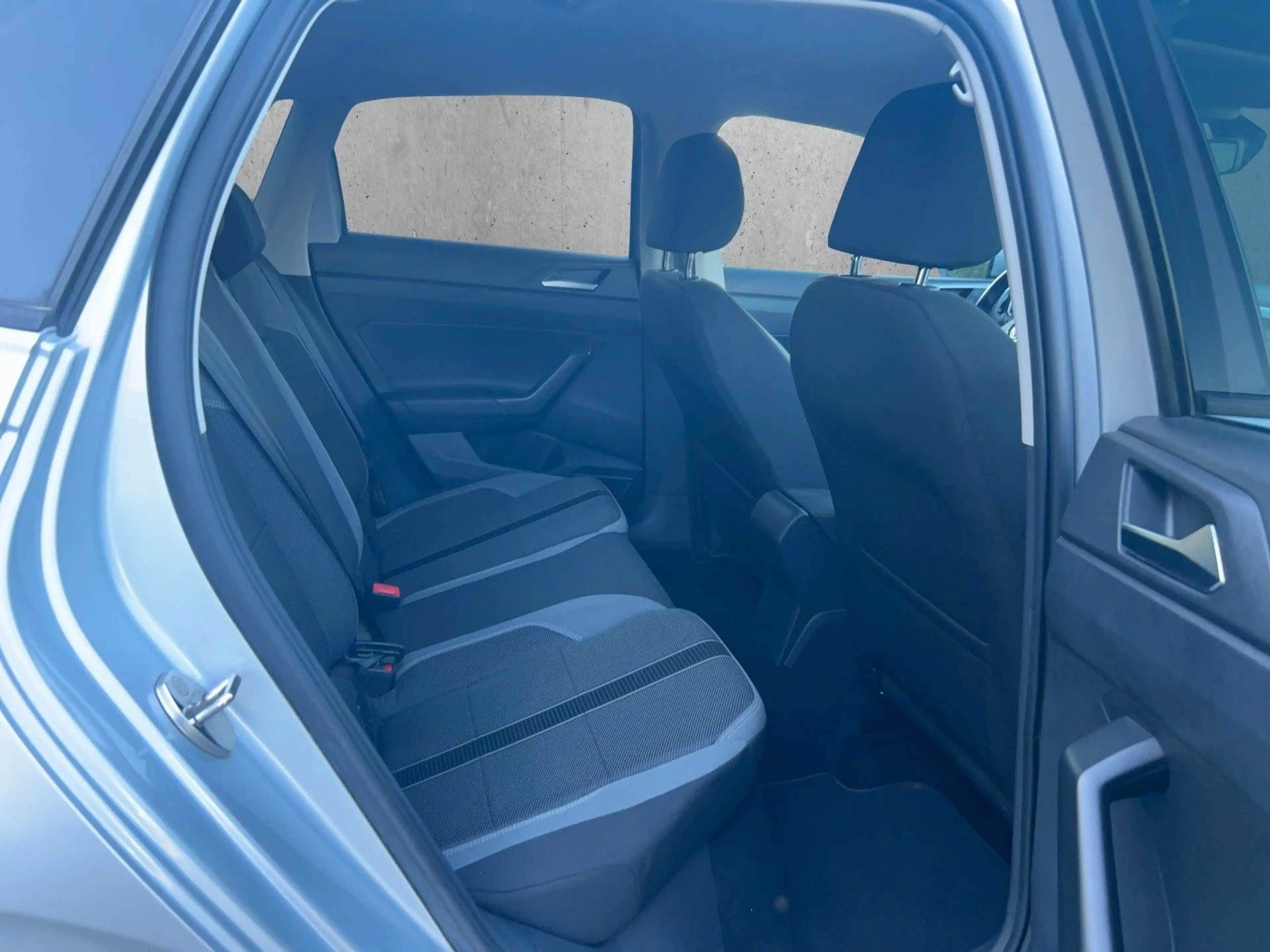 Volkswagen Polo POLO°HIGHLINE°AUT°RENTNR°51TKM°NAV°KAM°ACC°KEYLS — photo 14