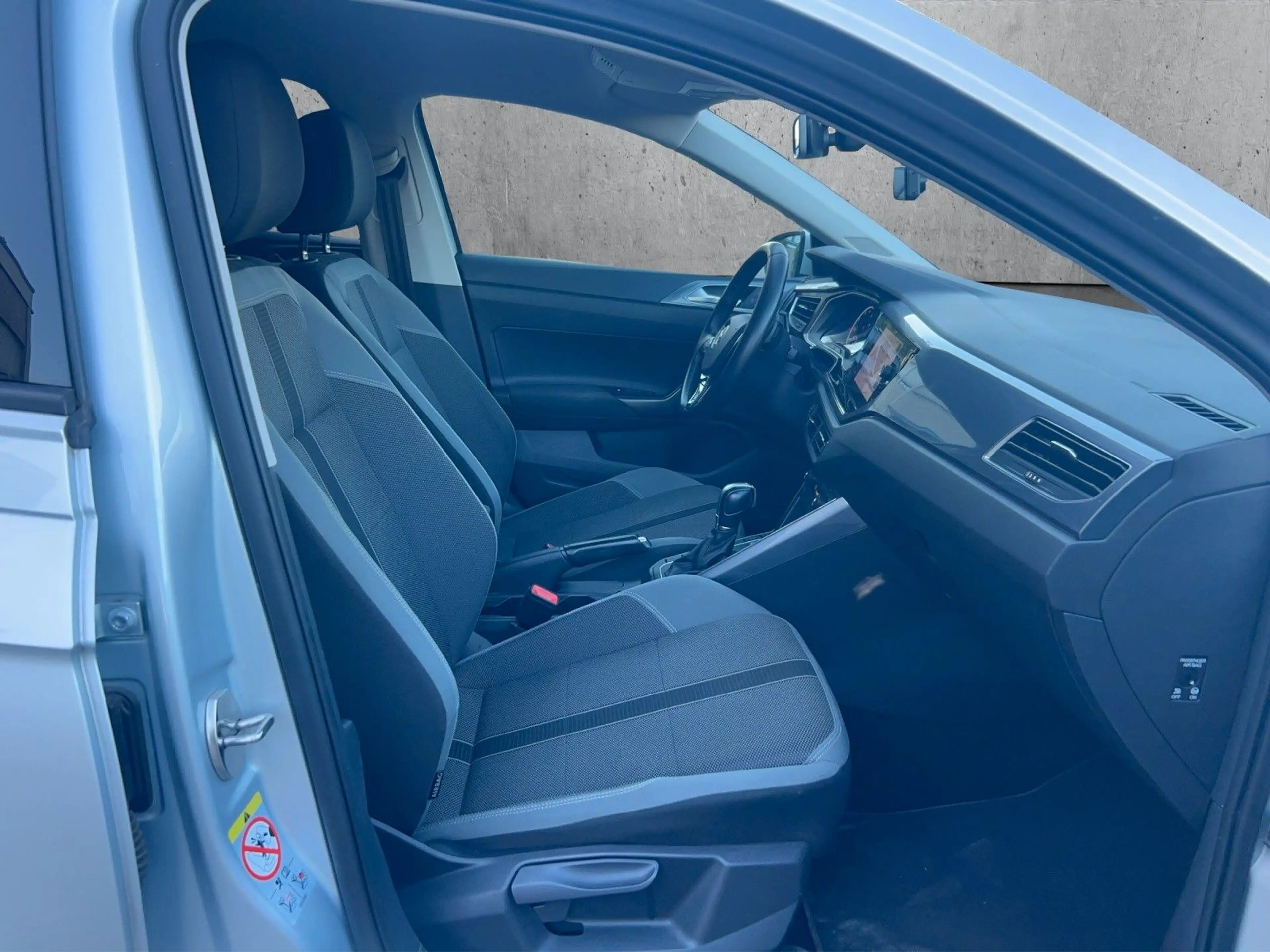 Volkswagen Polo POLO°HIGHLINE°AUT°RENTNR°51TKM°NAV°KAM°ACC°KEYLS — photo 12