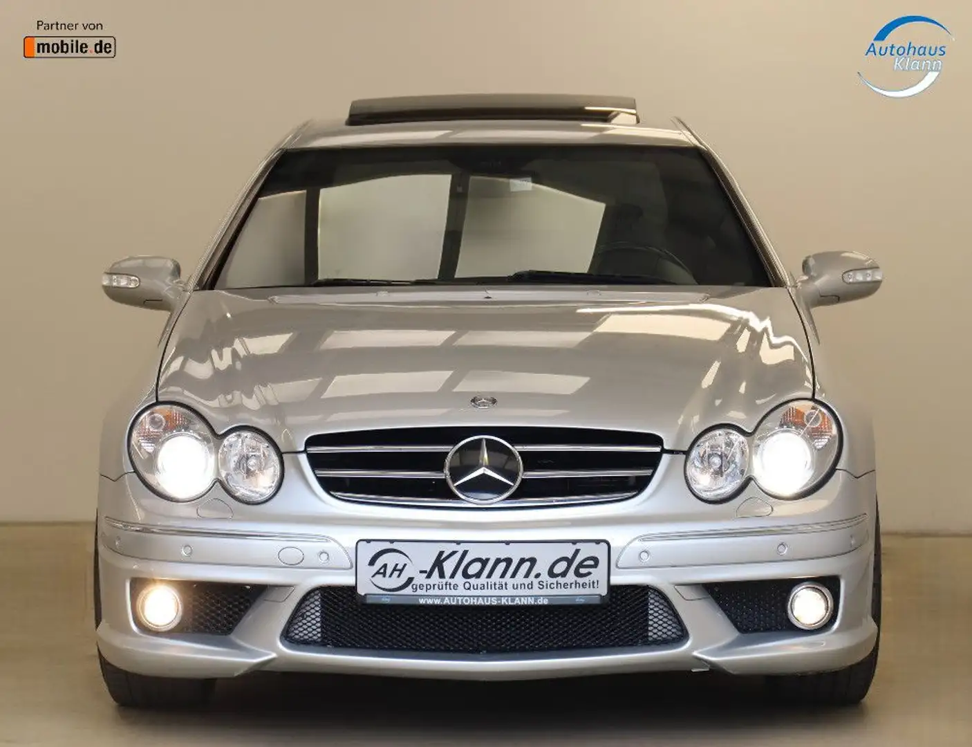 Mercedes-Benz CLK 63 AMG 6.2 481PS 7G Coupe ACC H&K KEYLESS Silver - 2