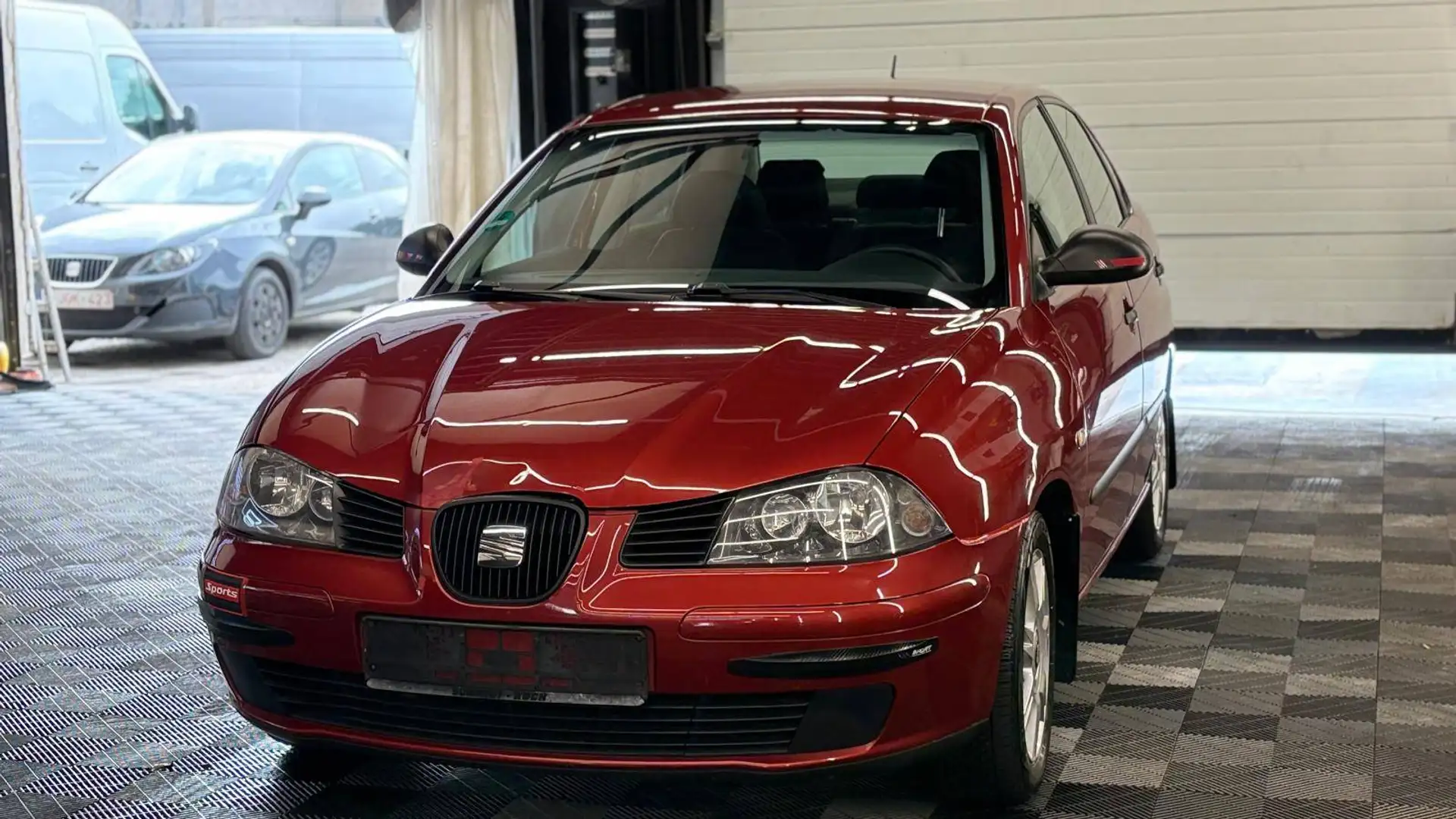 SEAT Cordoba 1.4i bj2006 221193km benzine eur4 Rot - 1