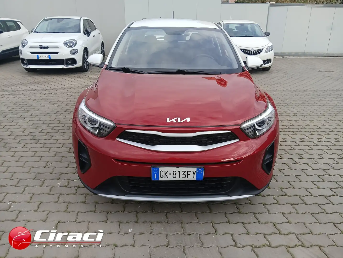 Kia Stonic 1.2 ECO GPL Urban Rosso - 2