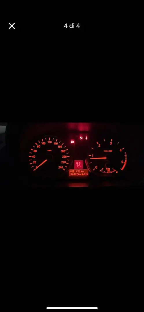 BMW 118 118d Futura dpf - 1