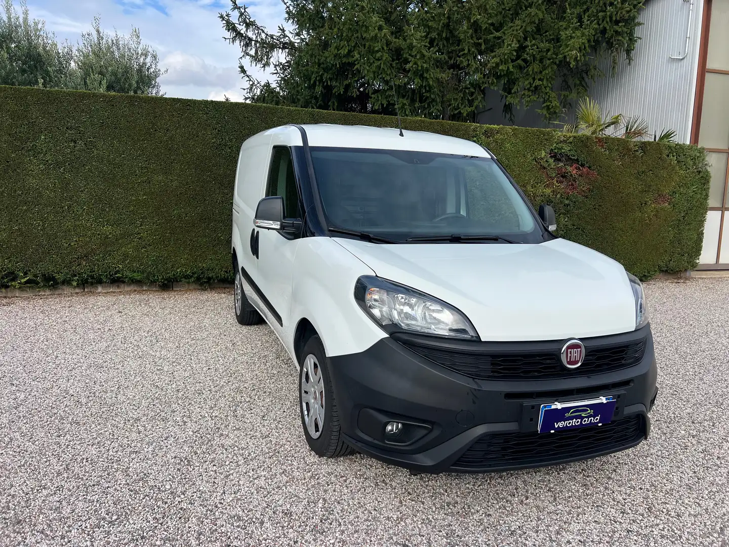 Fiat Doblo CARGO CH1 LOUNGE 1.3 MJET Weiß - 2