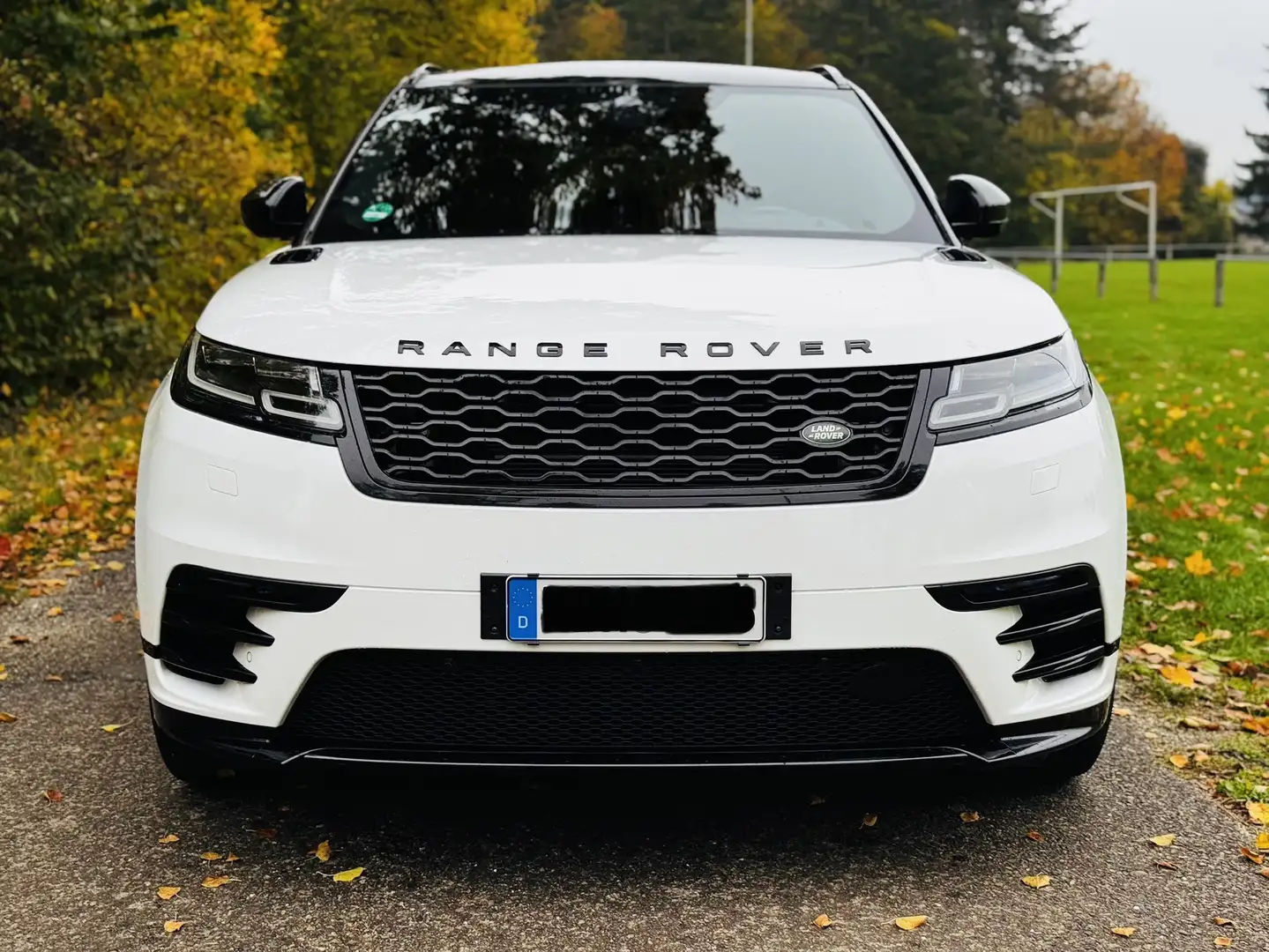 Land Rover Range Rover Velar 3.0d R-Dynamic HSE Matrix Panorama headUP Weiß - 2