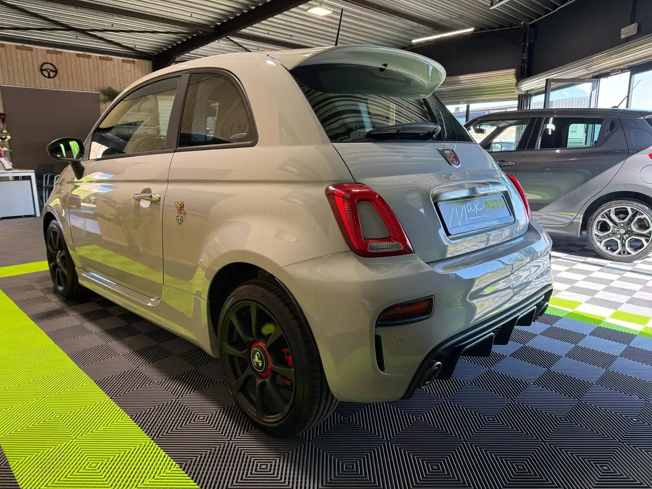 Abarth 595 2021