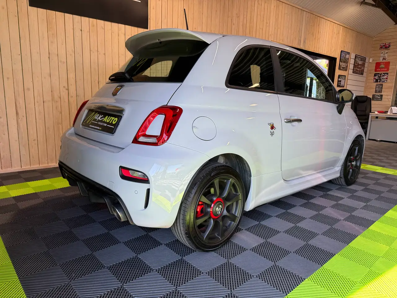 Abarth 595 2021