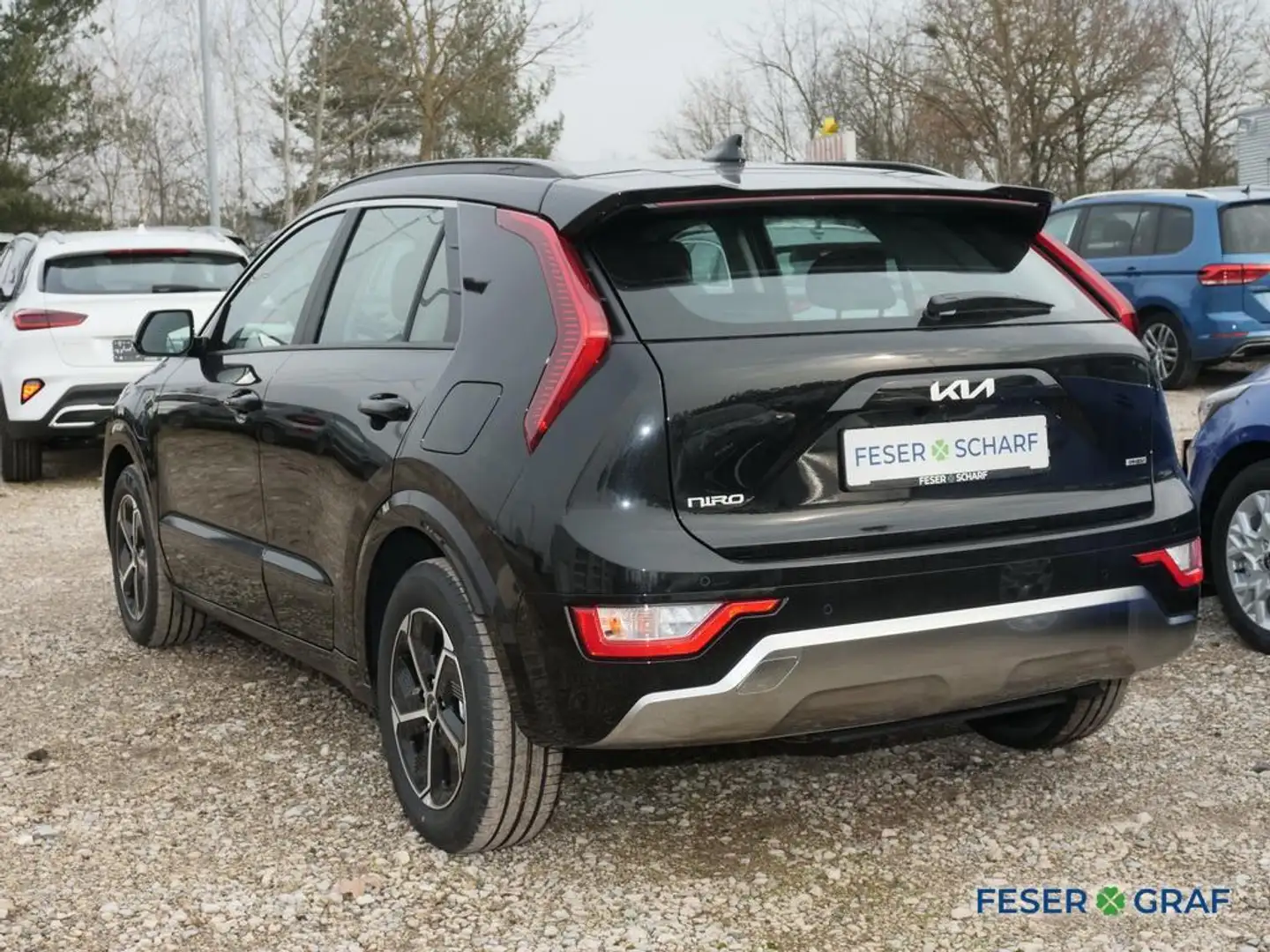 Kia Niro 1.6 Plug-In Hybrid DCT Vision Komfort-Paket Zwart - 2