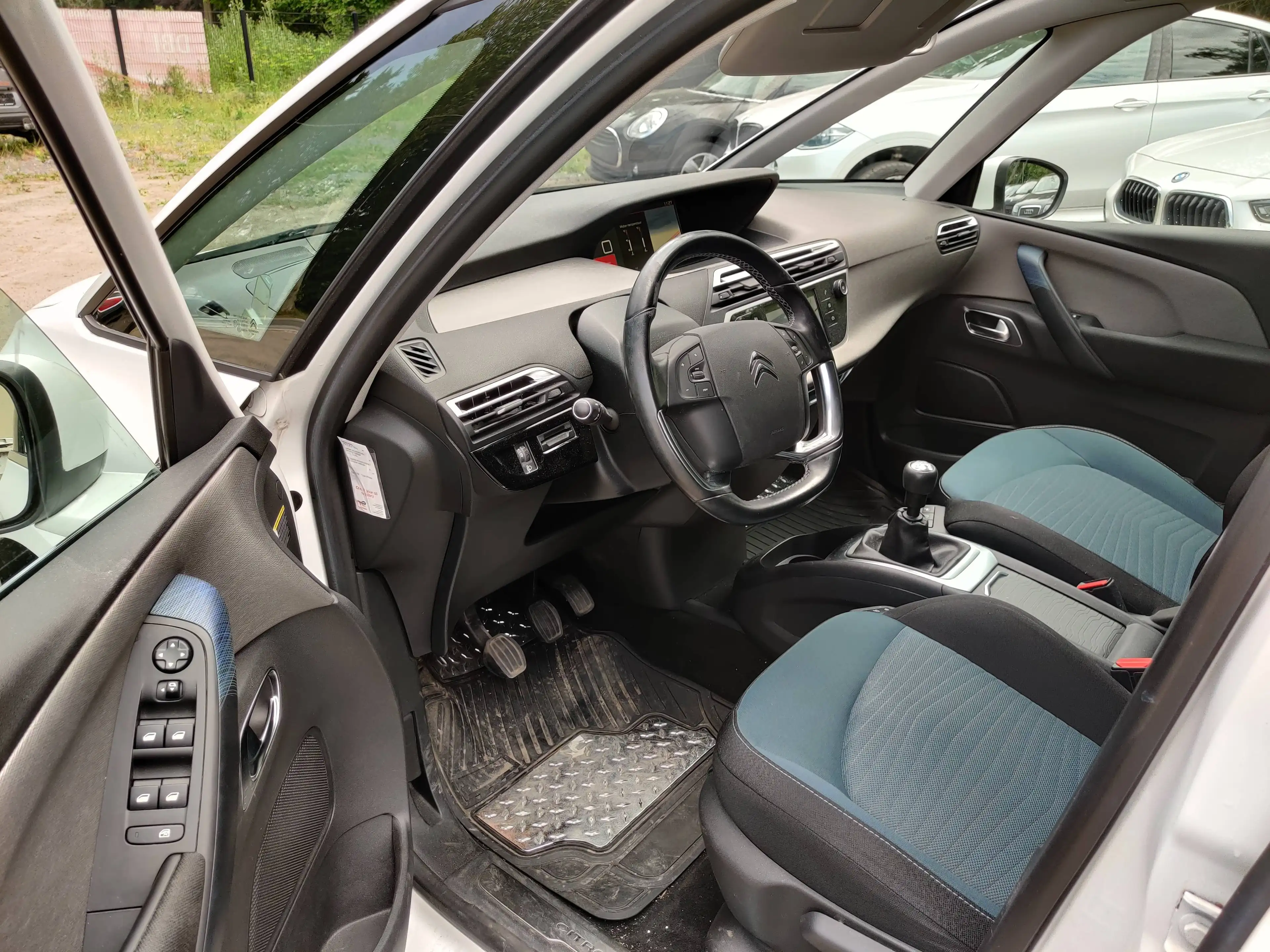 Citroen C4 SpaceTourer C4 Spacetourer 1.2 PureTech Feel S — photo 8