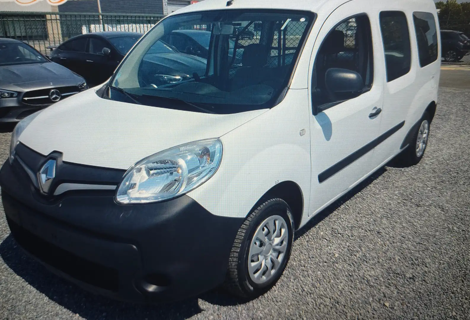 Renault Kangoo 59320KM SEULEMENT LONG CHASSIS 1.5DCI 06/2020 Blanc - 1