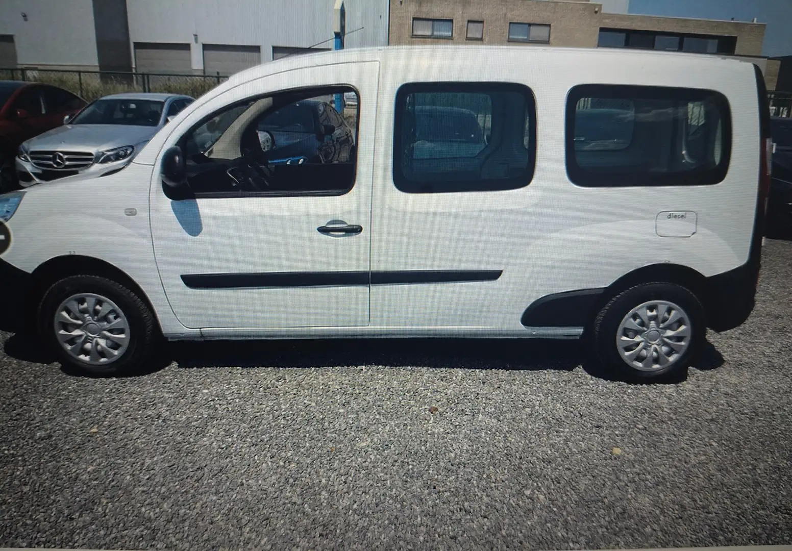 Renault Kangoo 59320KM SEULEMENT LONG CHASSIS 1.5DCI 06/2020 Blanc - 2
