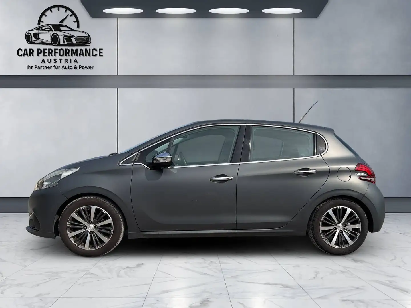 Peugeot 208 Active Grau - 2
