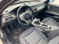 BMW 320 i Grau - thumbnail 11