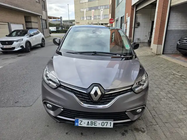 Renault Scenic BLUE dCi 120 EDC