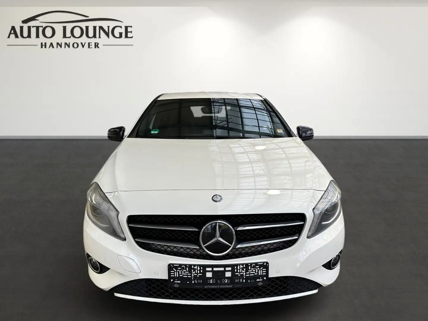 Mercedes-Benz A 200 Automatik | Bi-Xenon | Night-Paket | 18 Zo Weiß - 2
