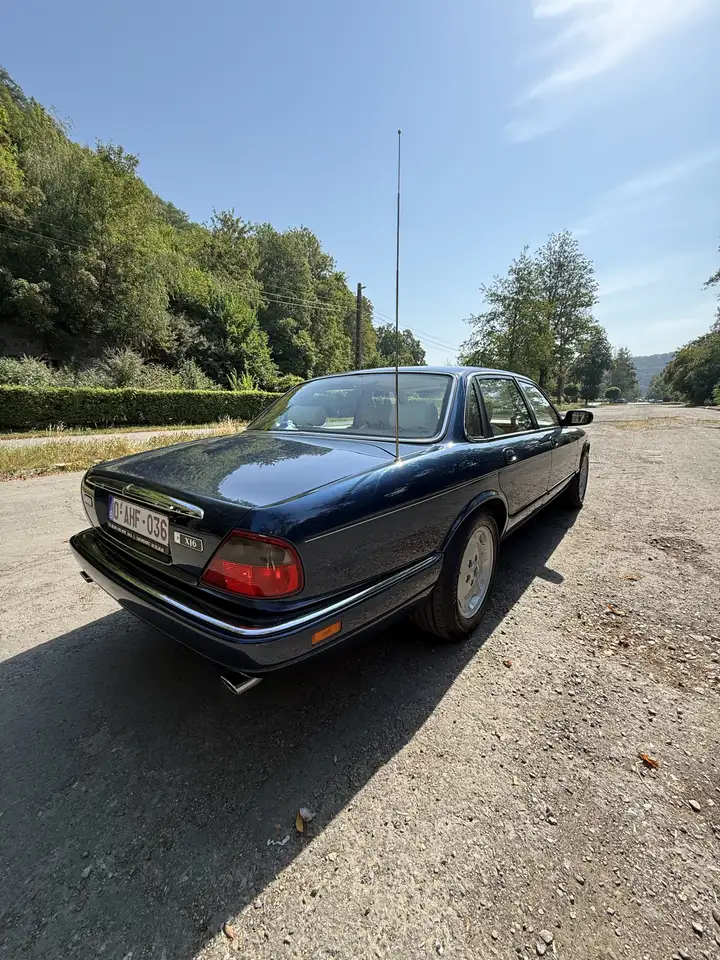 Jaguar XJ6 3.2i, foto 8
