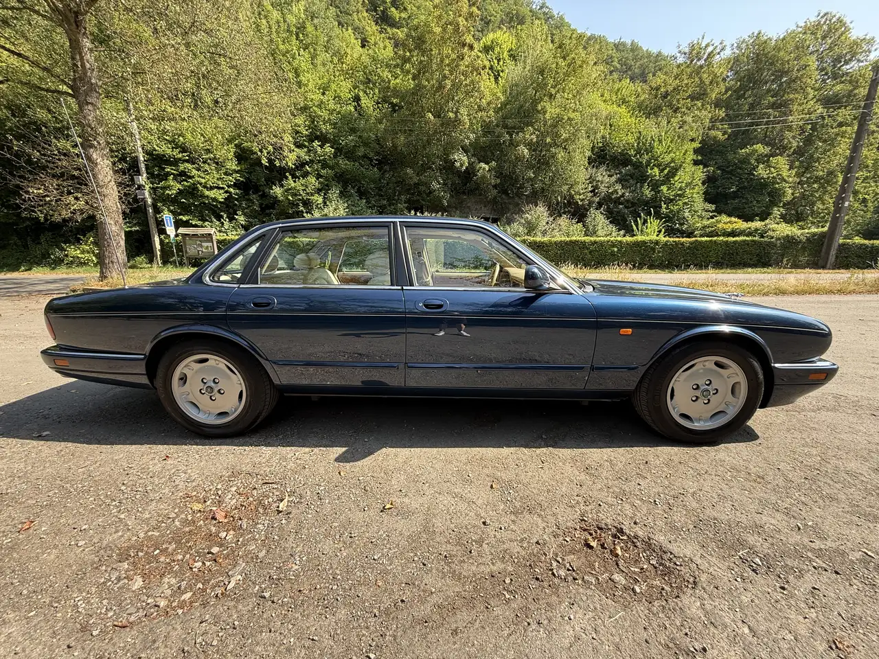 Jaguar XJ6 3.2i, foto 5