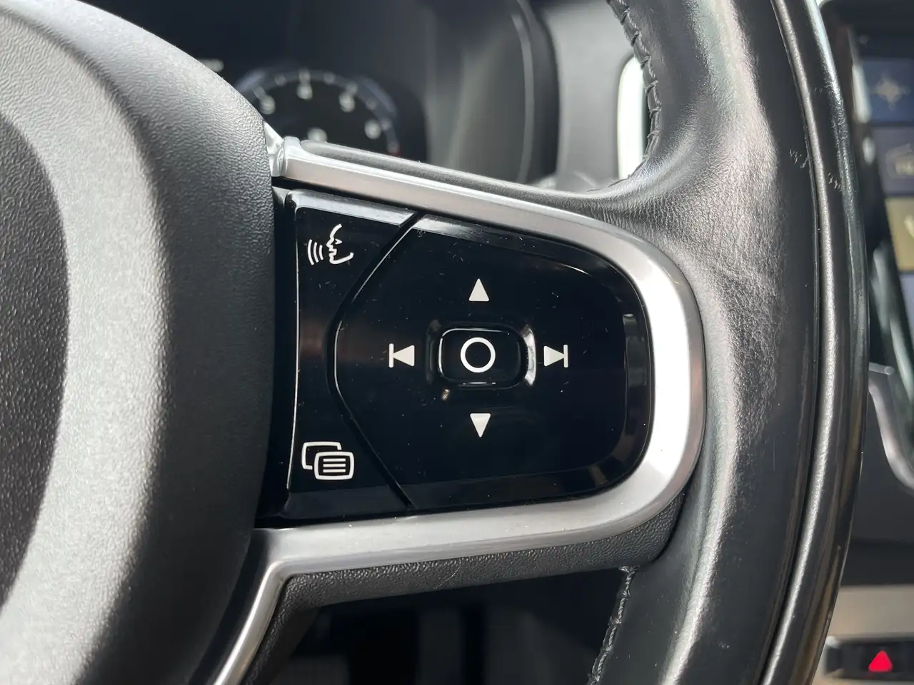 Volvo XC90 снимка Volvo XC90