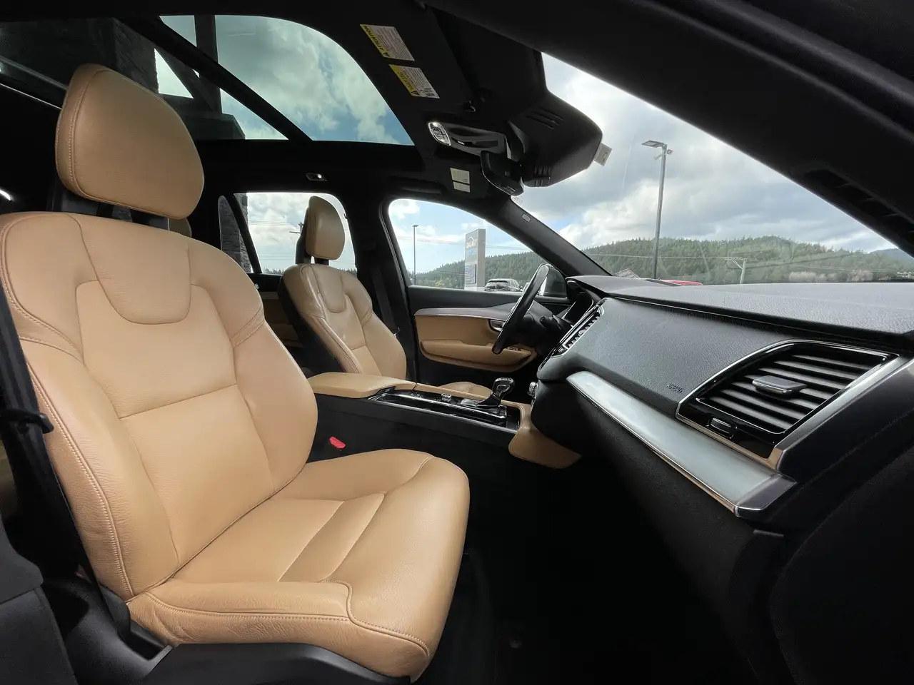 Volvo XC90 снимка Volvo XC90