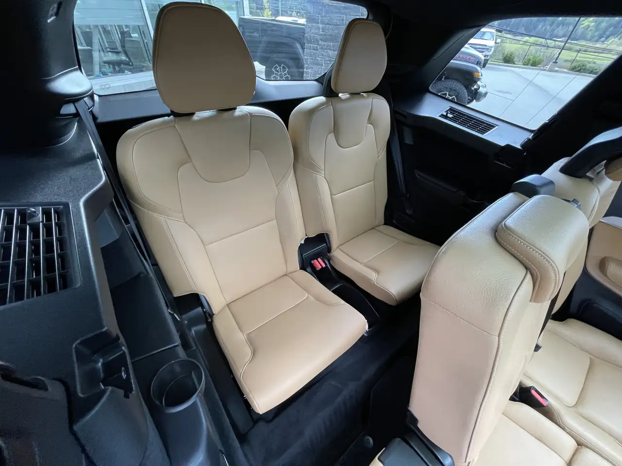 Volvo XC90 снимка Volvo XC90