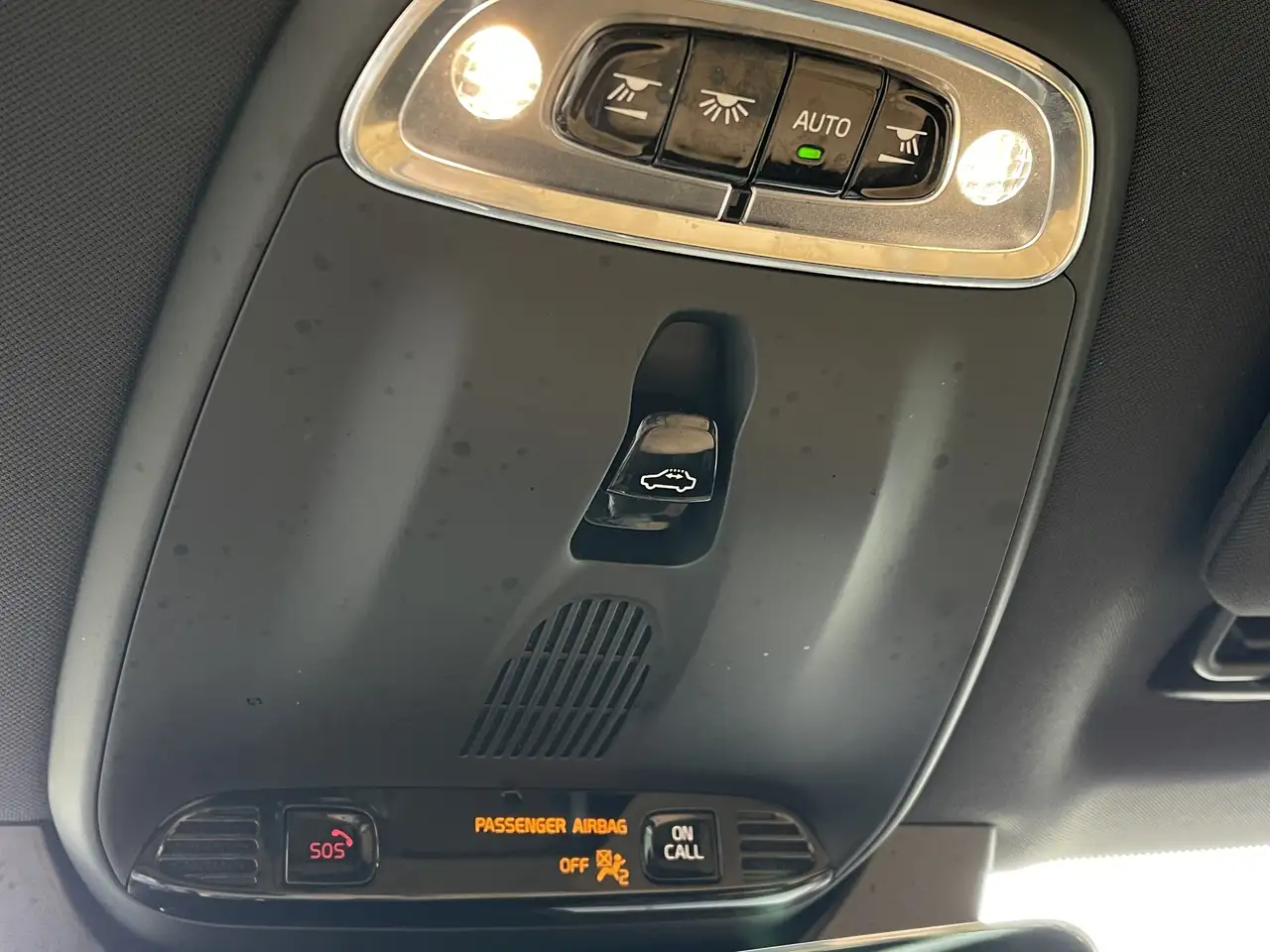 Volvo XC90 снимка Volvo XC90