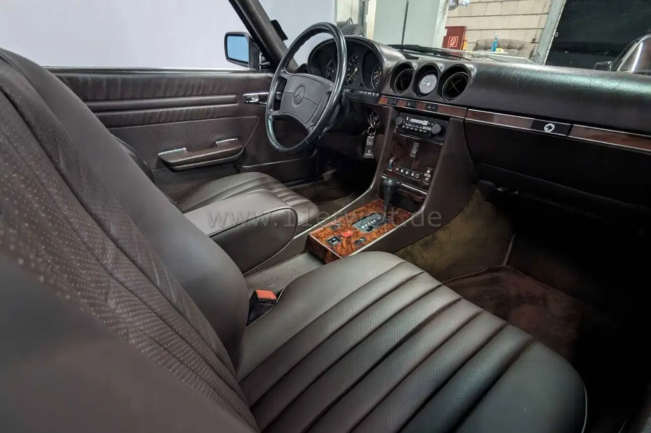 Mercedes-Benz SL 560, foto 5