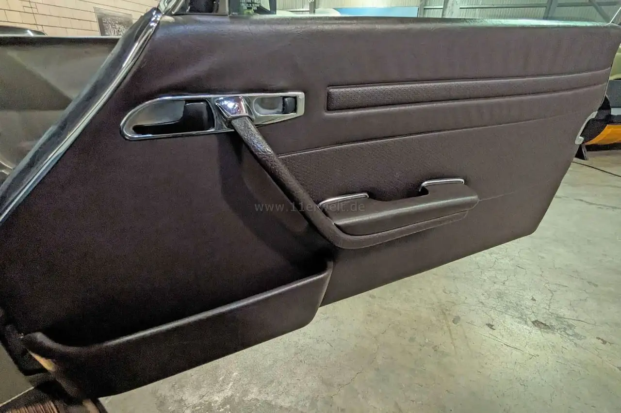 Mercedes-Benz SL 560, foto 9