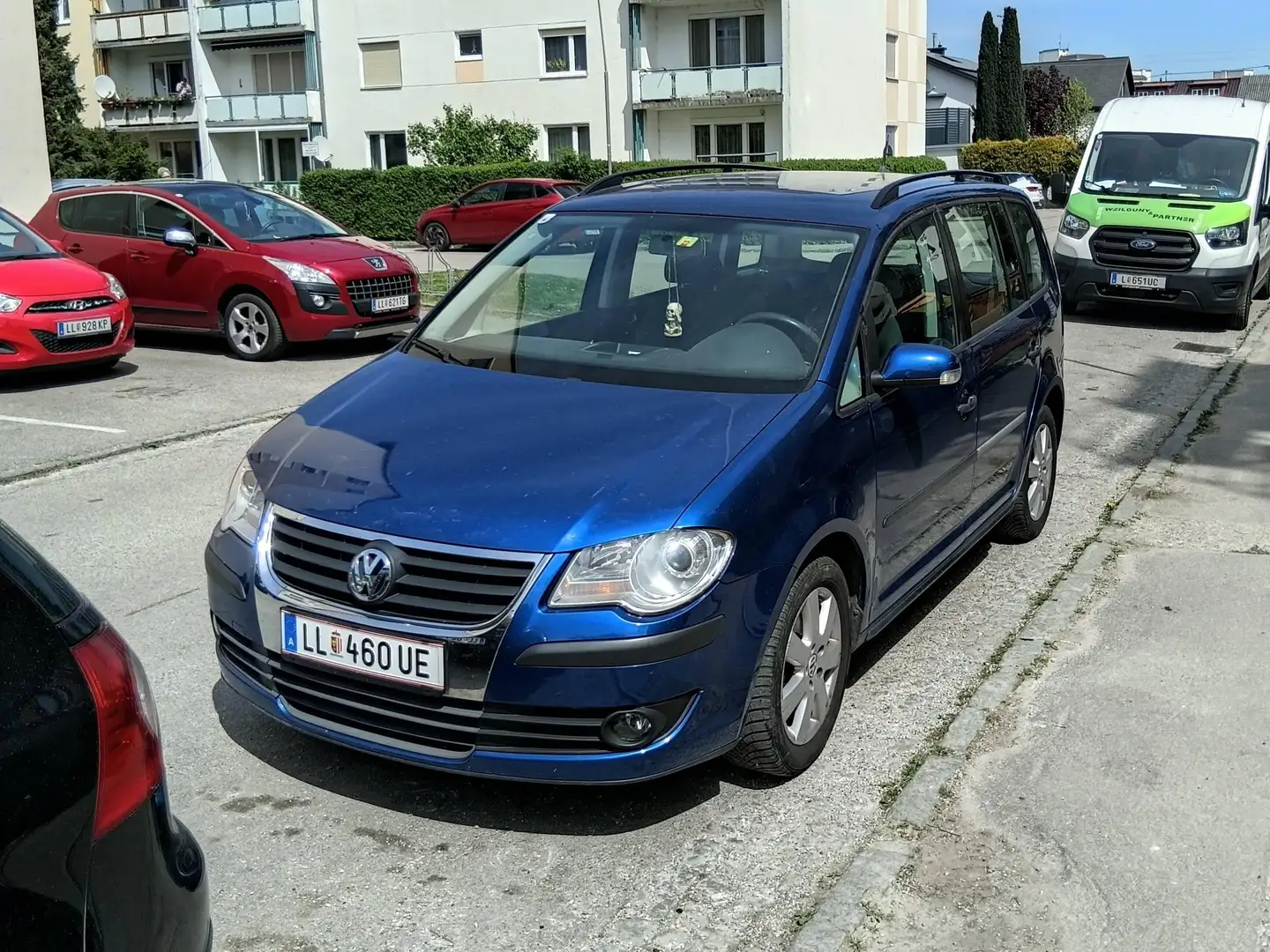 Volkswagen Touran Touran Highline BMT 1,9 TDI DPF Highline Blau - 1