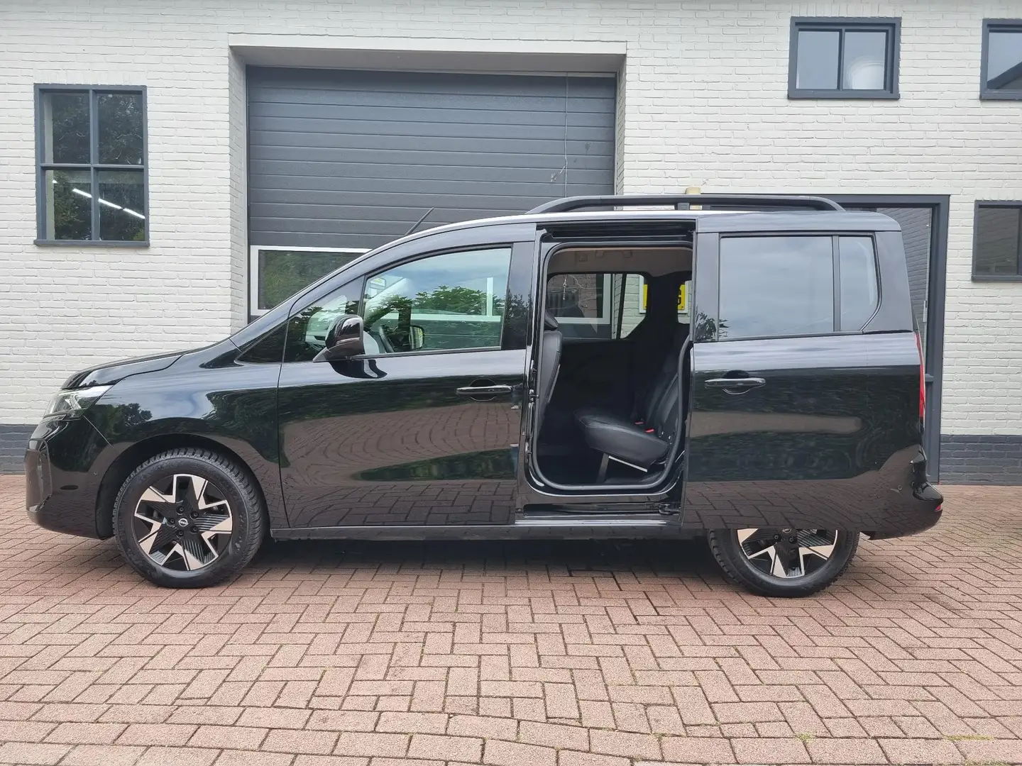 Nissan Townstar 1.3 DIG-T Connecta NAVI / CAMERA / CRUISE Negro - 2