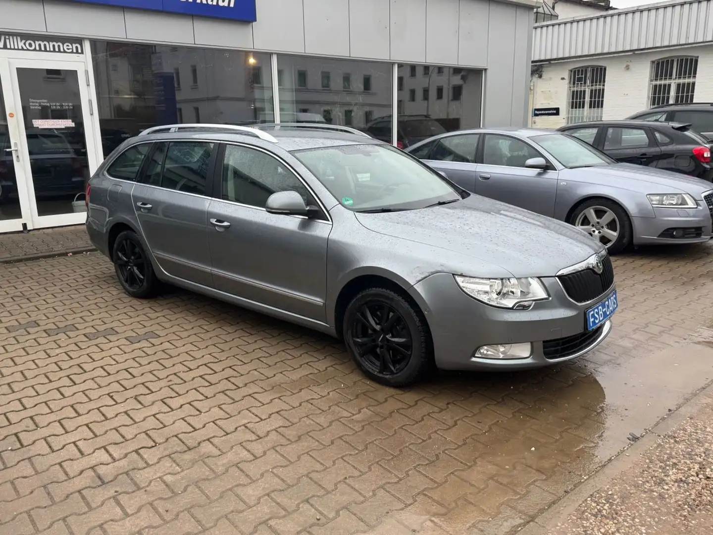 Skoda Superb Combi Elegance 4x4 Gris - 2