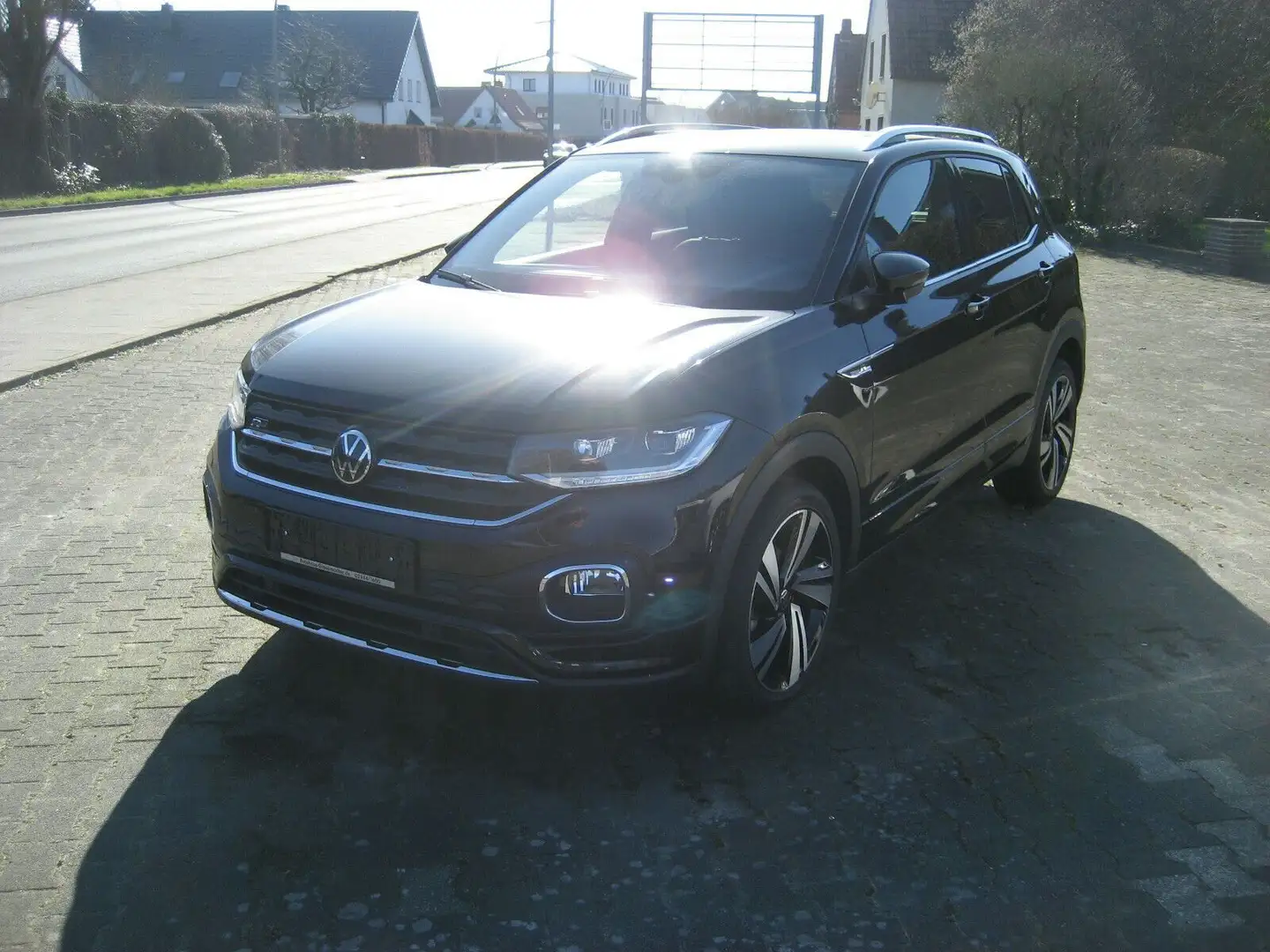 Volkswagen T-Cross 1.0 TSI Style R-Line  DSG LED ACC Kamera Schwarz - 1