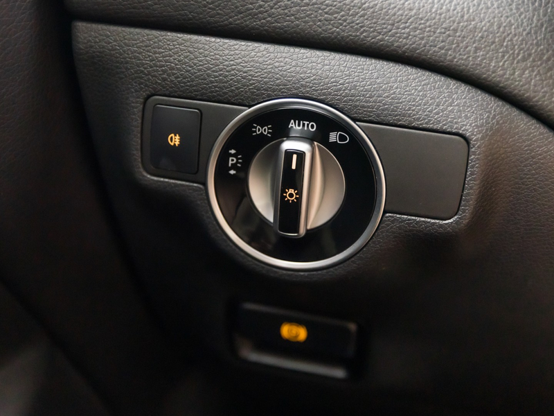 Mercedes-Benz CLA 180 AMG Sport Automaat (GROOT NAVI, LEDER, ZWART HEMEL — photo 24
