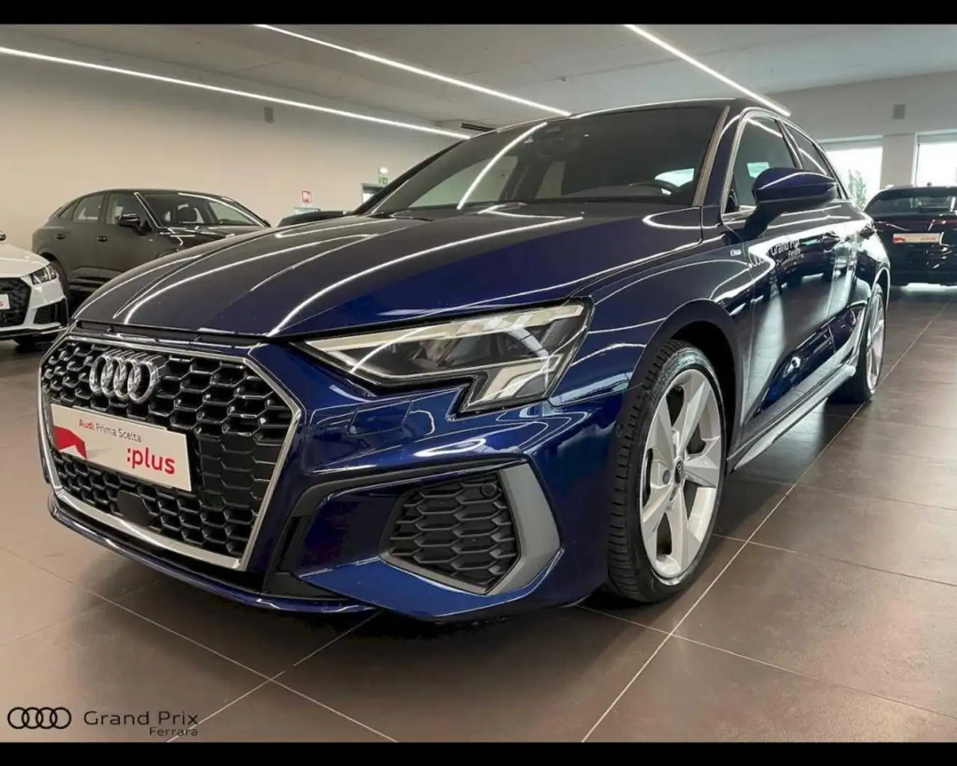Audi A3 SPB 30 TDI S tronic S line edition Blu/Azzurro - 1