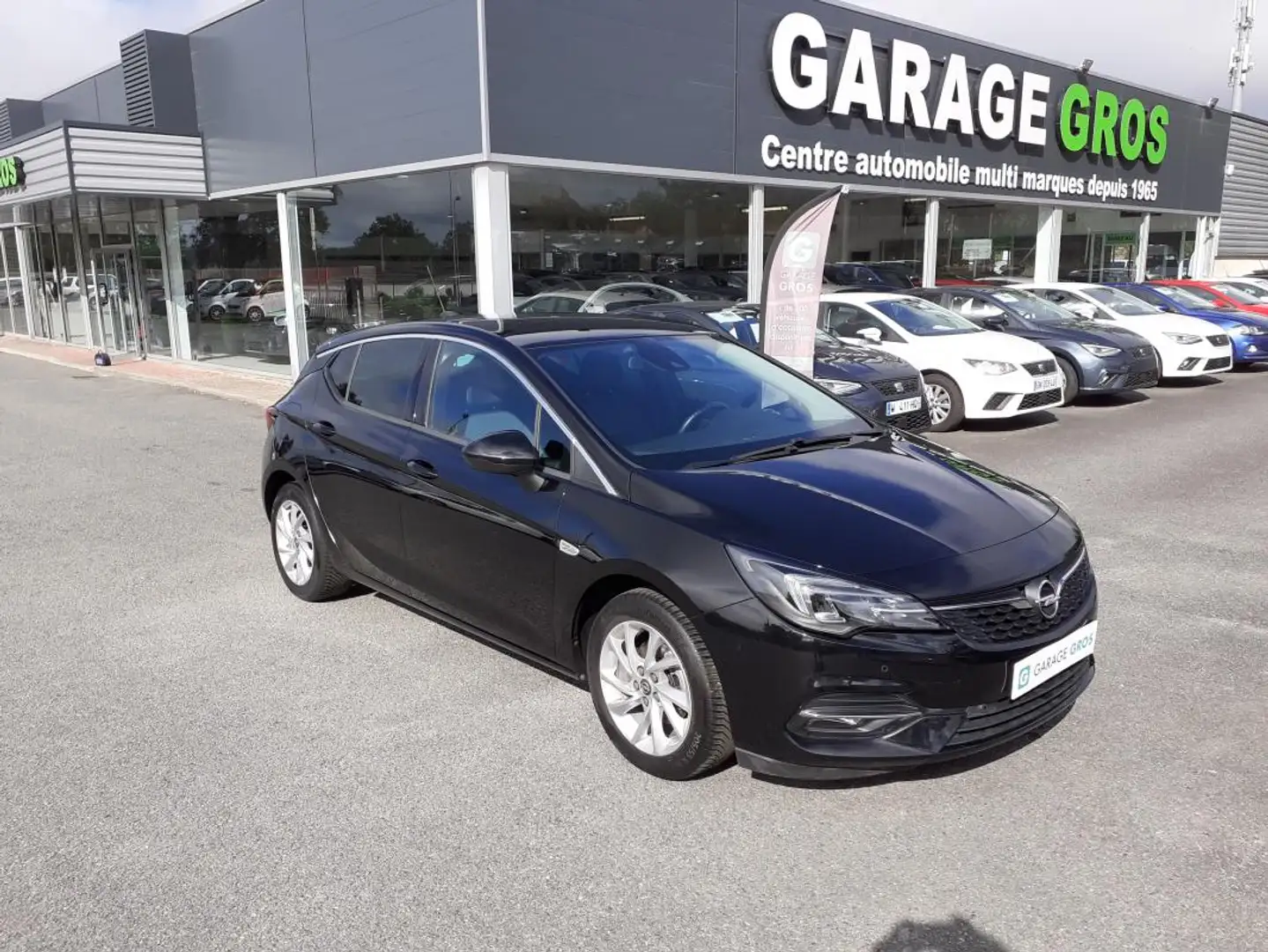 Opel Astra 1.4 Turbo 145 ch CVT Elegance Noir - 1