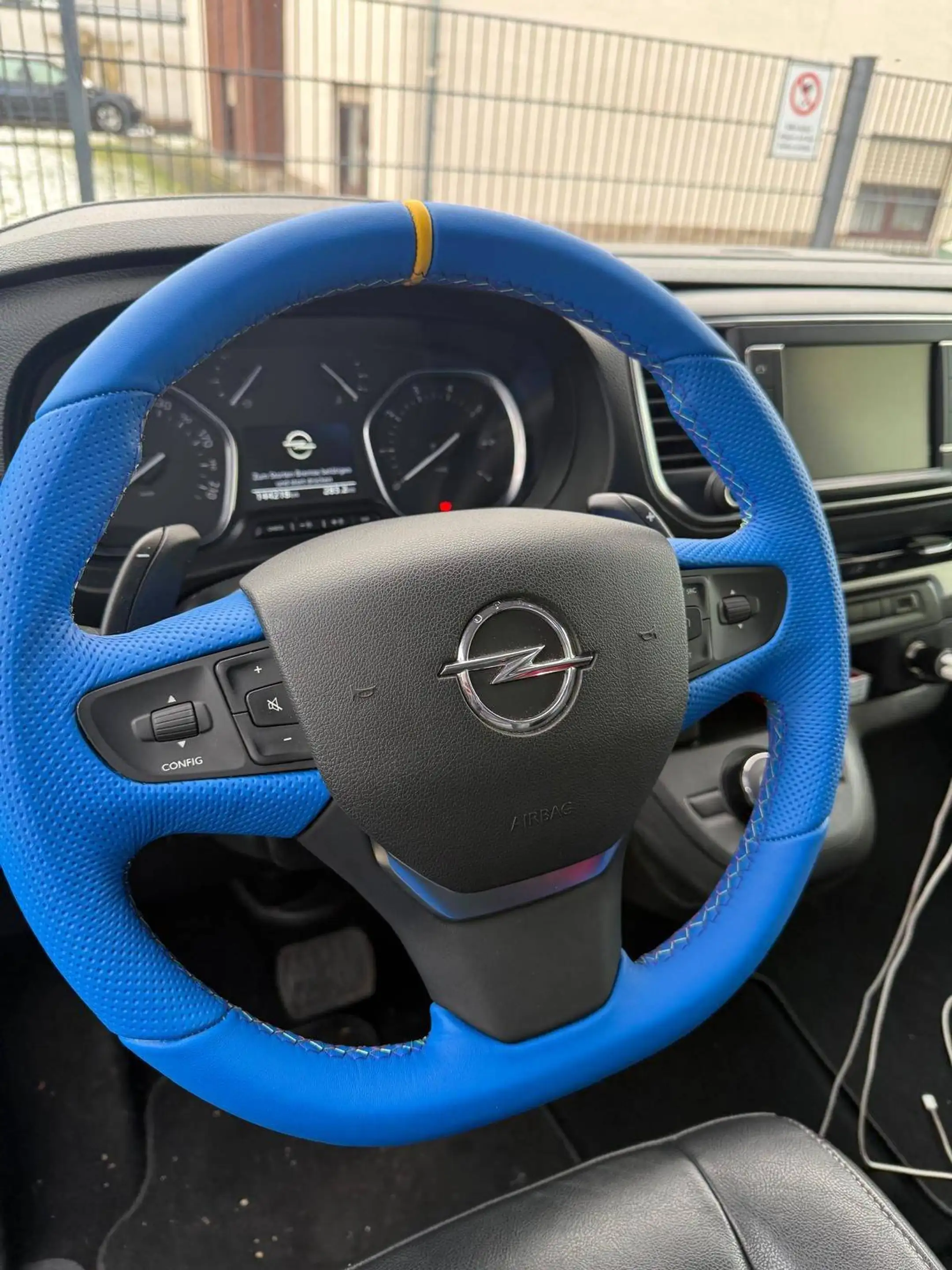 Opel Zafira Life Elegance L Leder HUD AHK Pano — photo 7