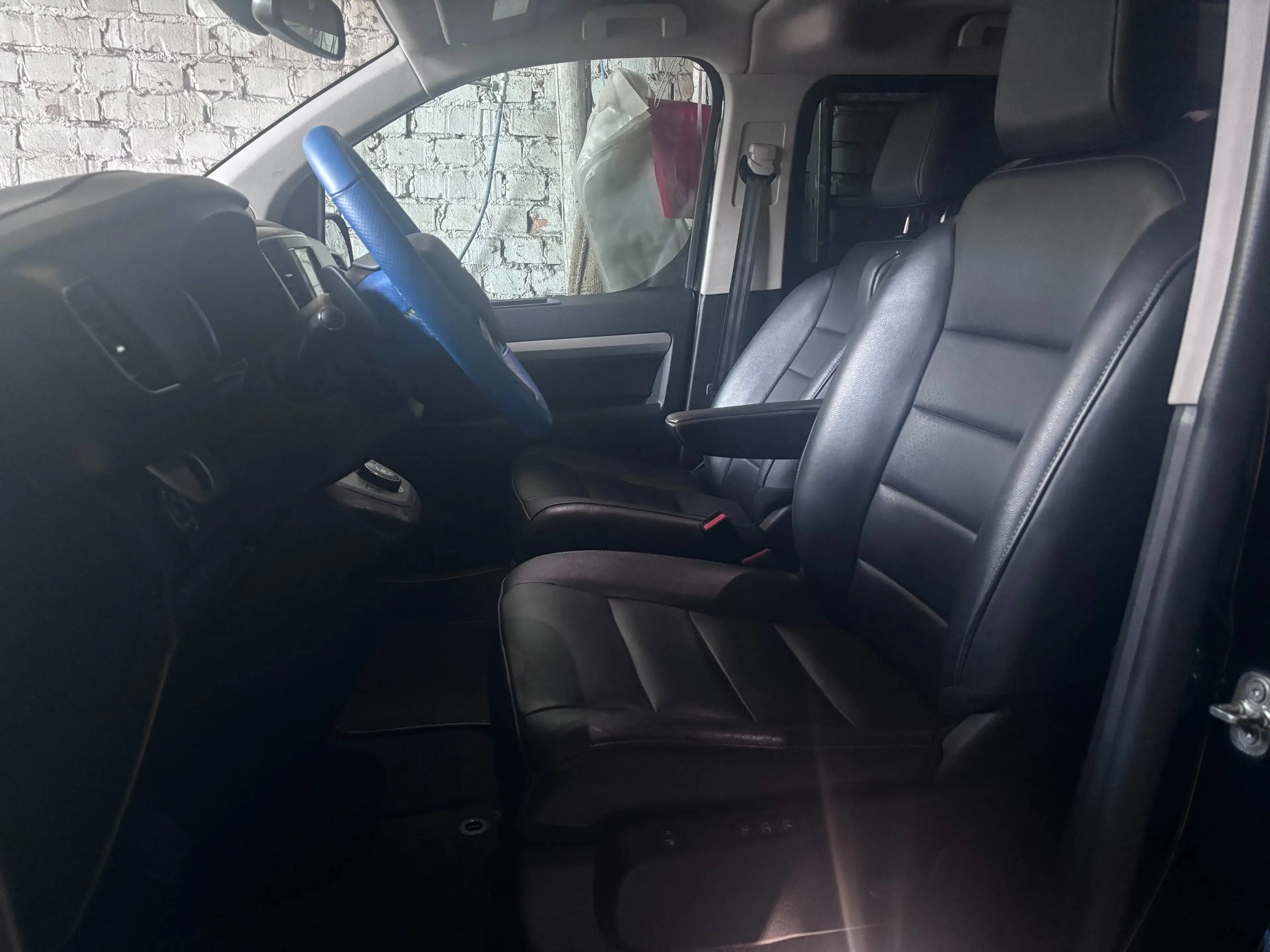 Opel Zafira Life Elegance L Leder HUD AHK Pano — photo 10