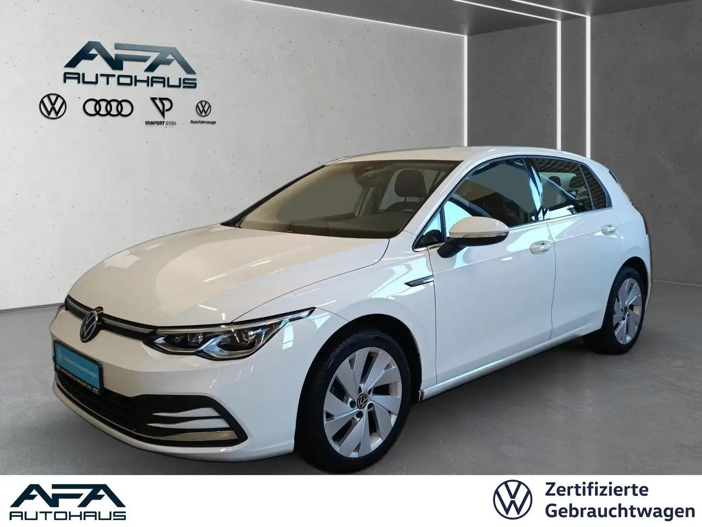 Volkswagen Golf VIII 1.5 eTSI Style DSG LED+*Navi*ACC*LHZ Weiß - 1