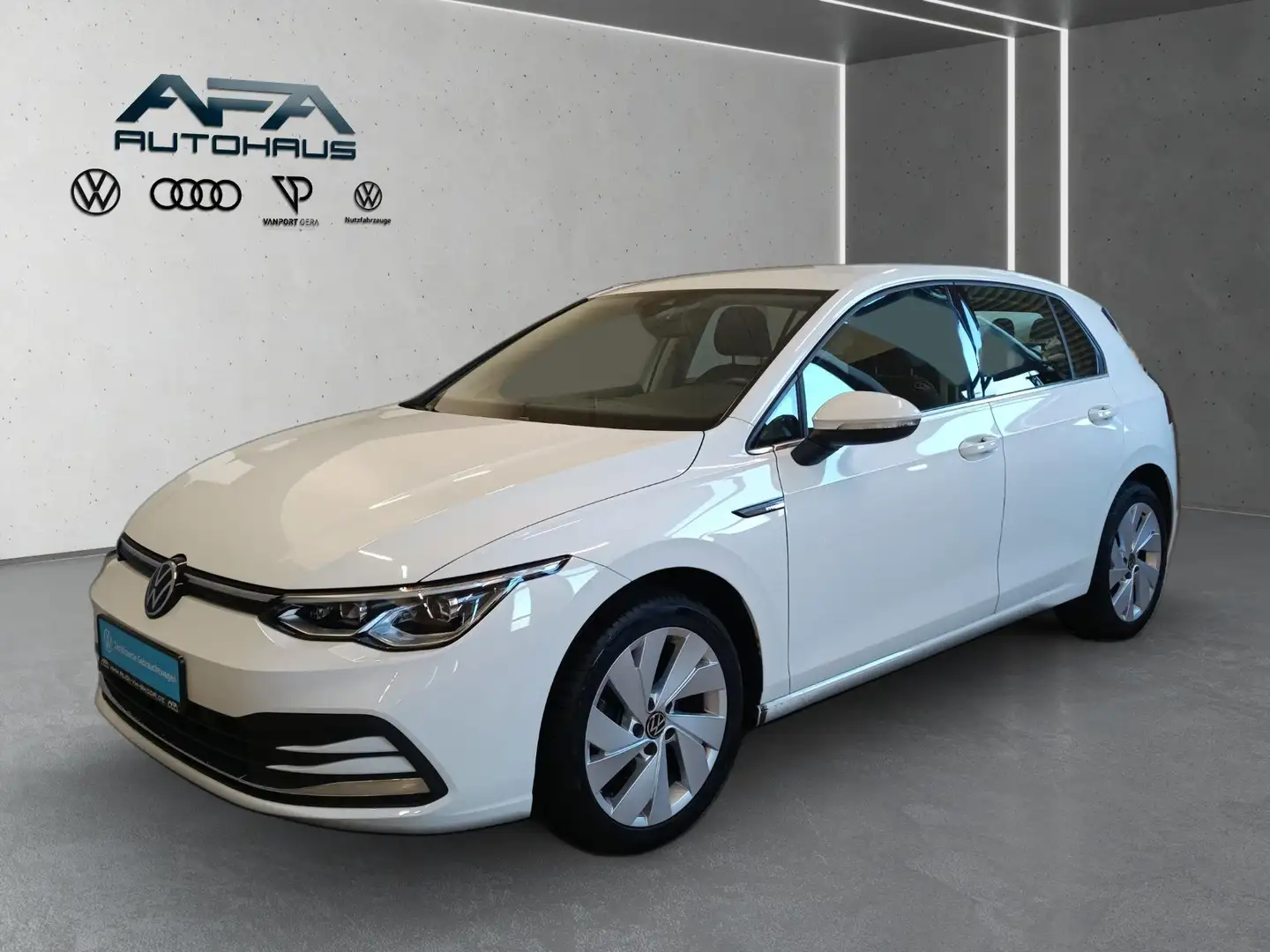 Volkswagen Golf VIII 1.5 eTSI Style DSG LED+*Navi*ACC*LHZ Weiß - 2