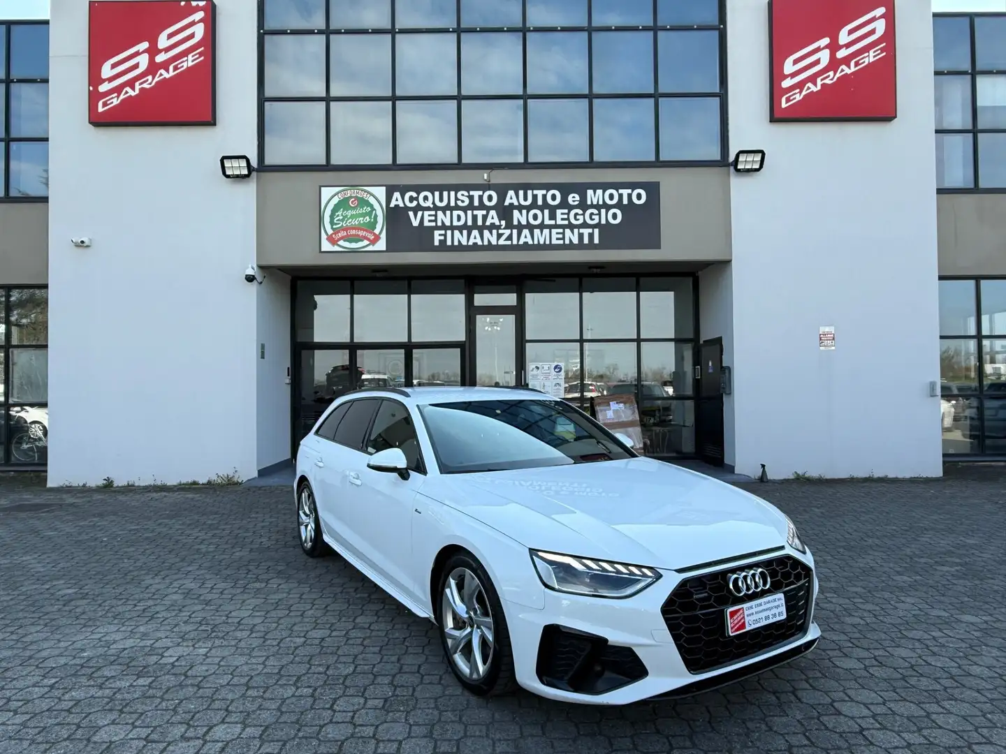 Audi A4 Avant 40 TDI quattro S tronic S line edition Wit - 1