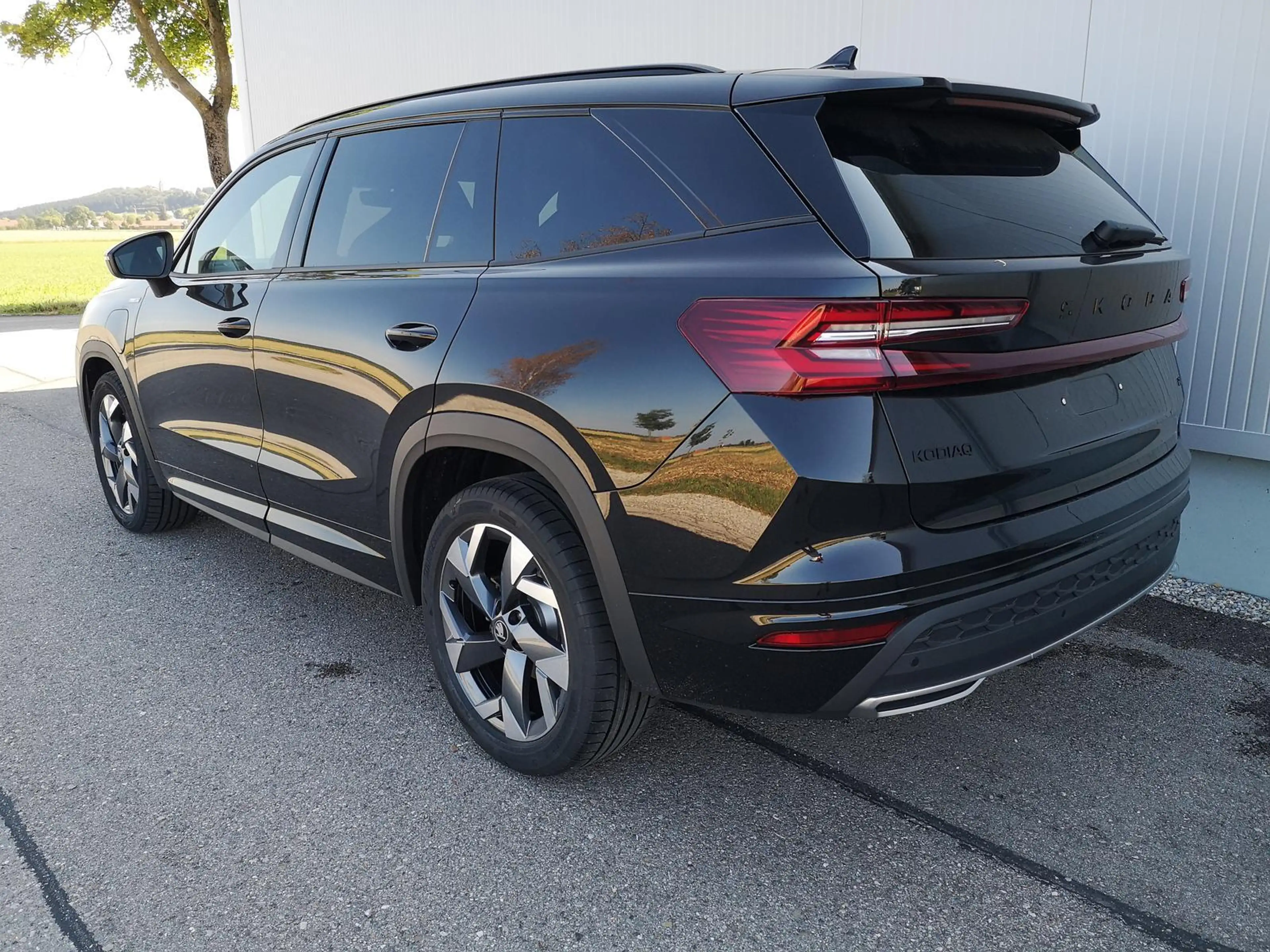 Skoda Kodiaq 1.5 TSI iV 150 kW Sportline DSG eHybrid Matrix ... — photo 2