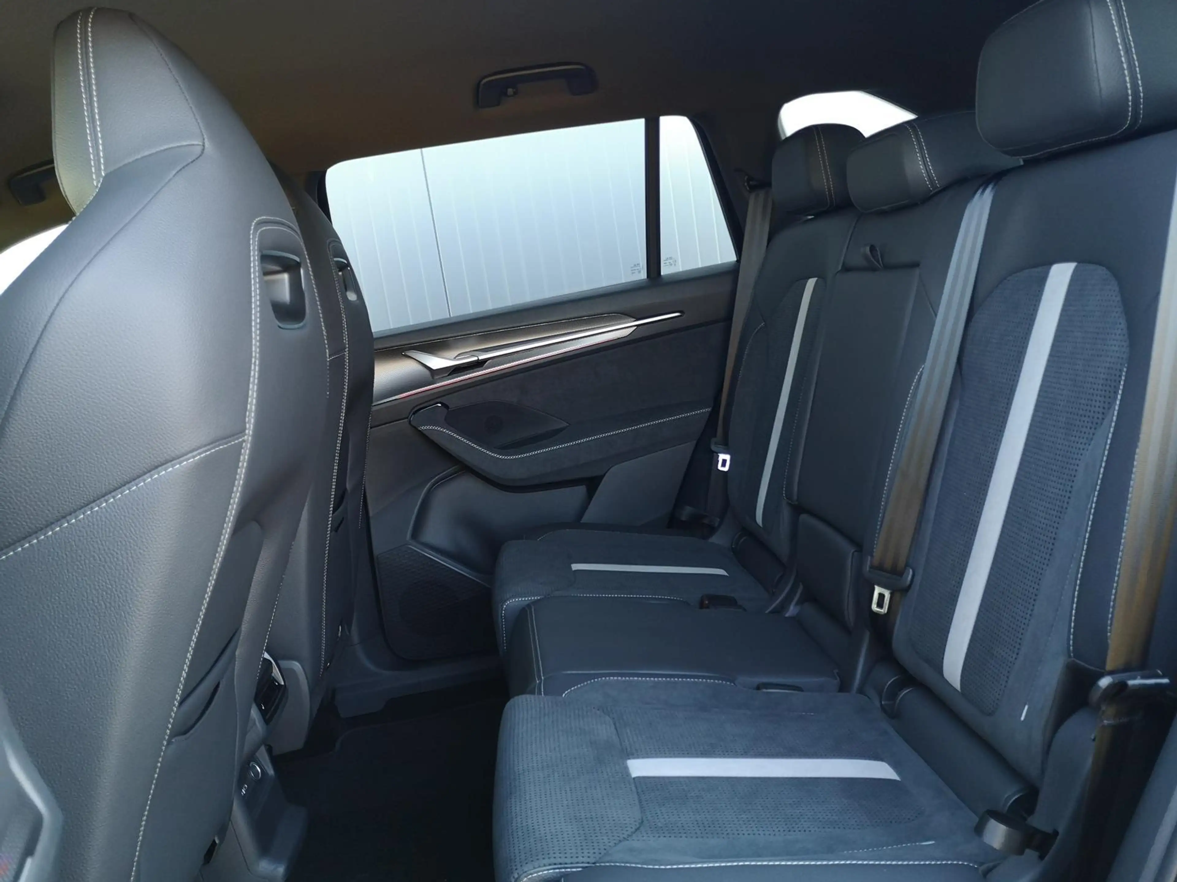 Skoda Kodiaq 1.5 TSI iV 150 kW Sportline DSG eHybrid Matrix ... — photo 9