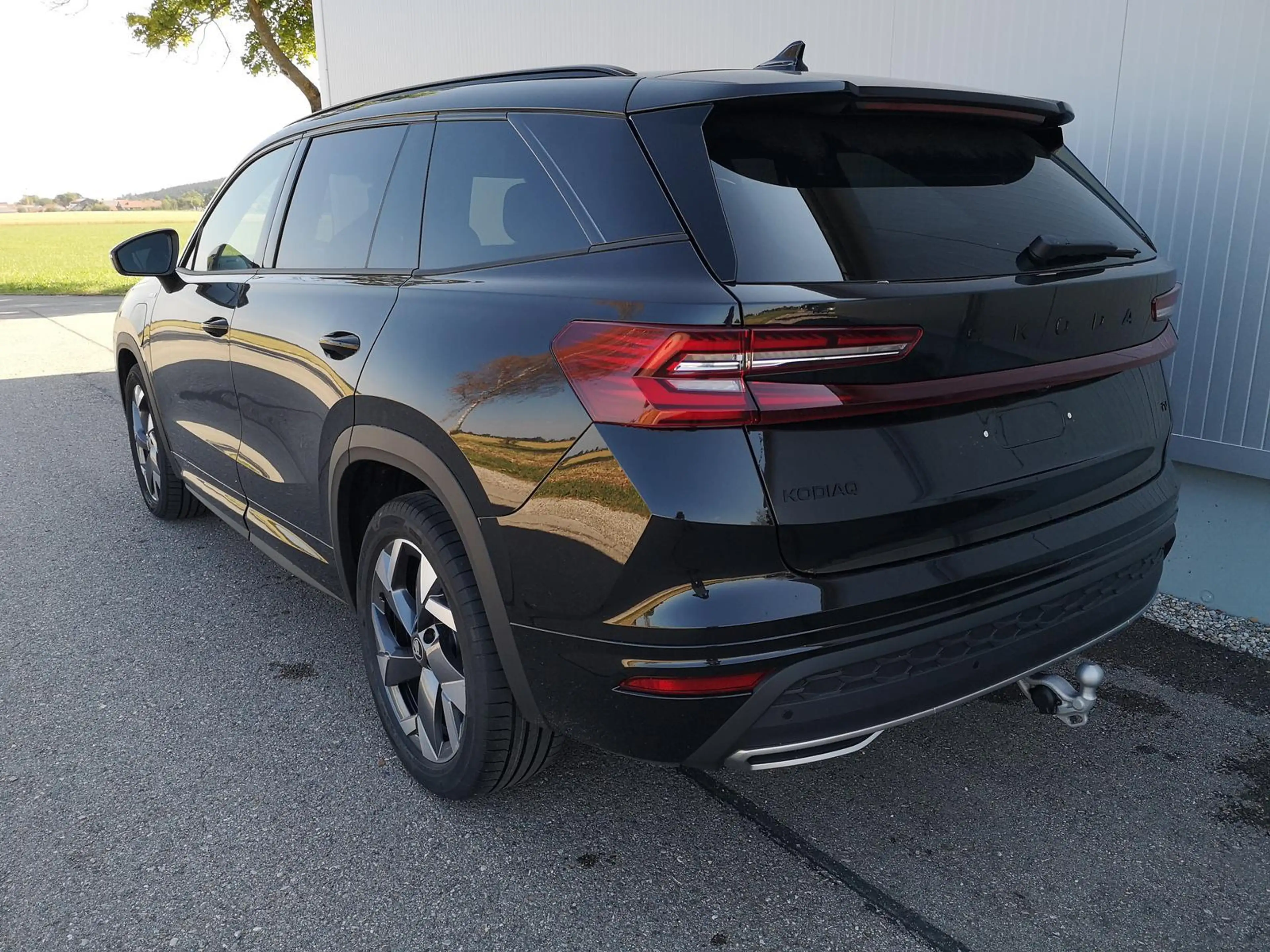 Skoda Kodiaq 1.5 TSI iV 150 kW Sportline DSG eHybrid Matrix ... — photo 3