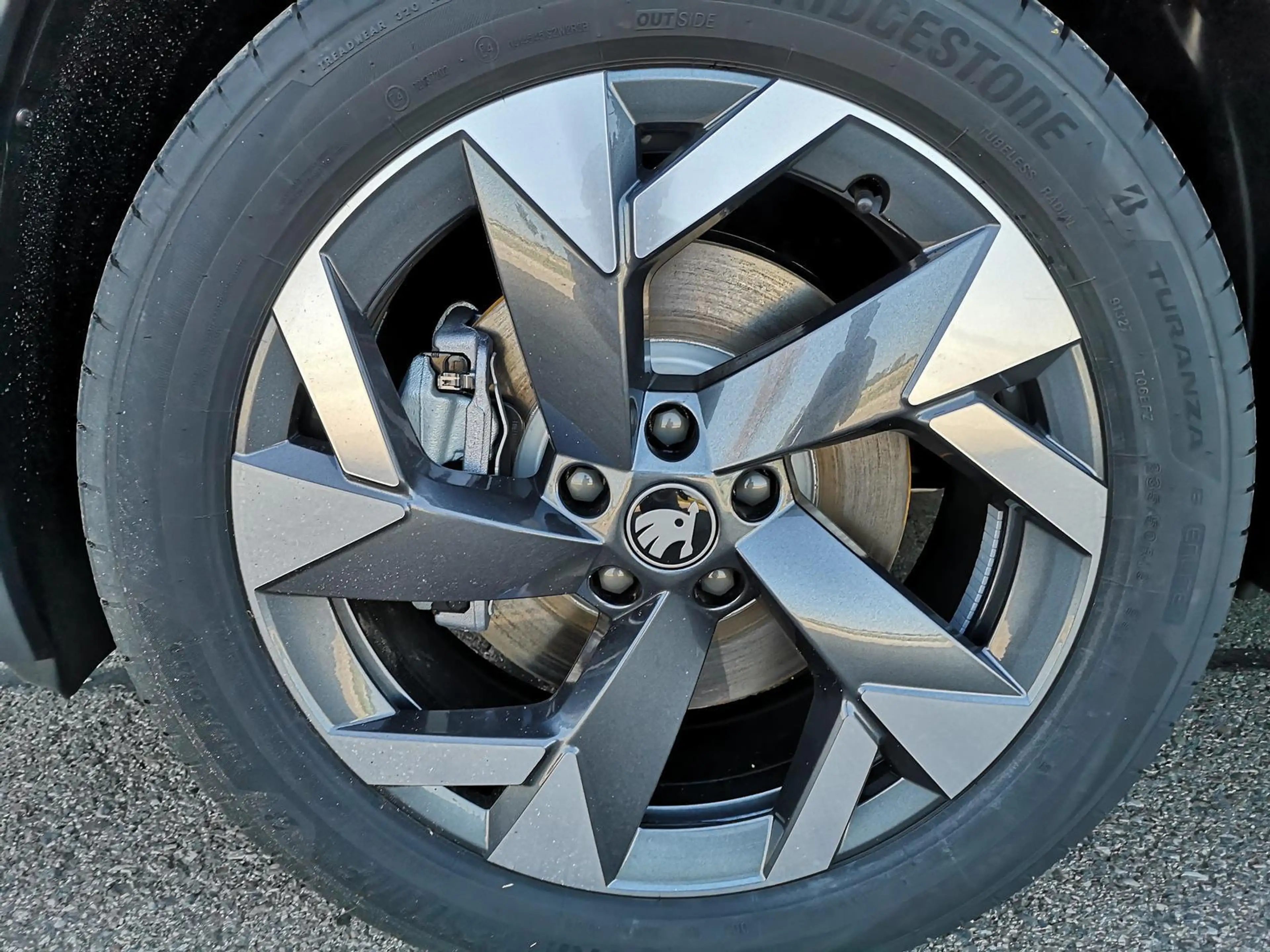 Skoda Kodiaq 1.5 TSI iV 150 kW Sportline DSG eHybrid Matrix ... — photo 4