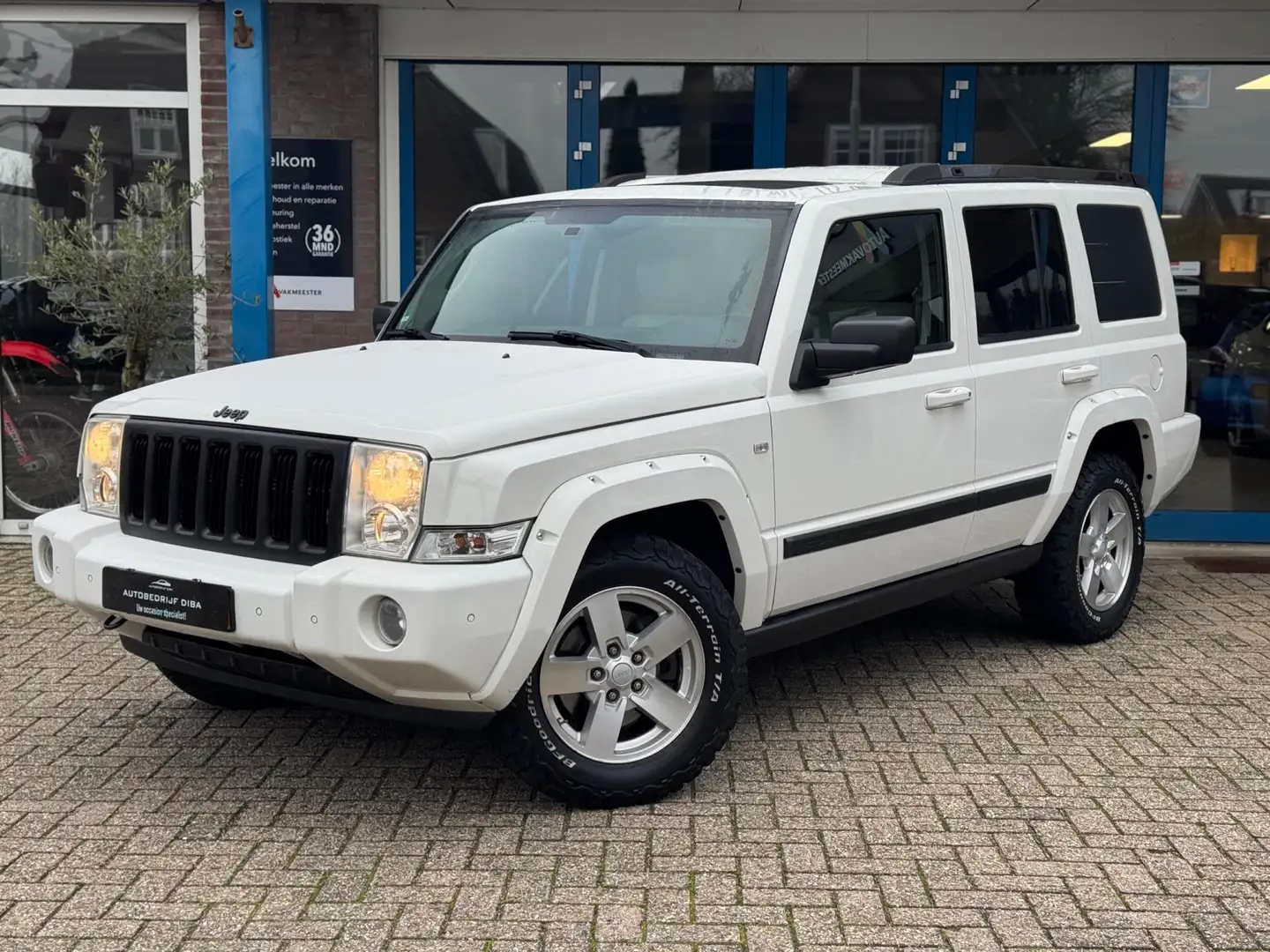 Jeep Commander 3.0 CRD Limited 2009 AUT Grijs kenteken MARGE - 2