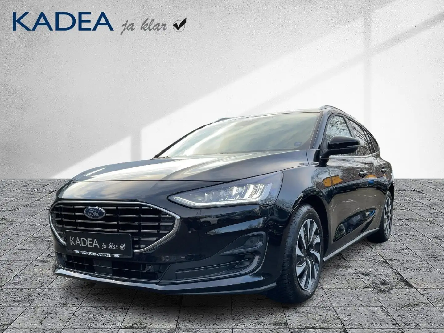 Ford Focus Turnier 1.5 EcoBlue Titanium Edition ACC Schwarz - 2