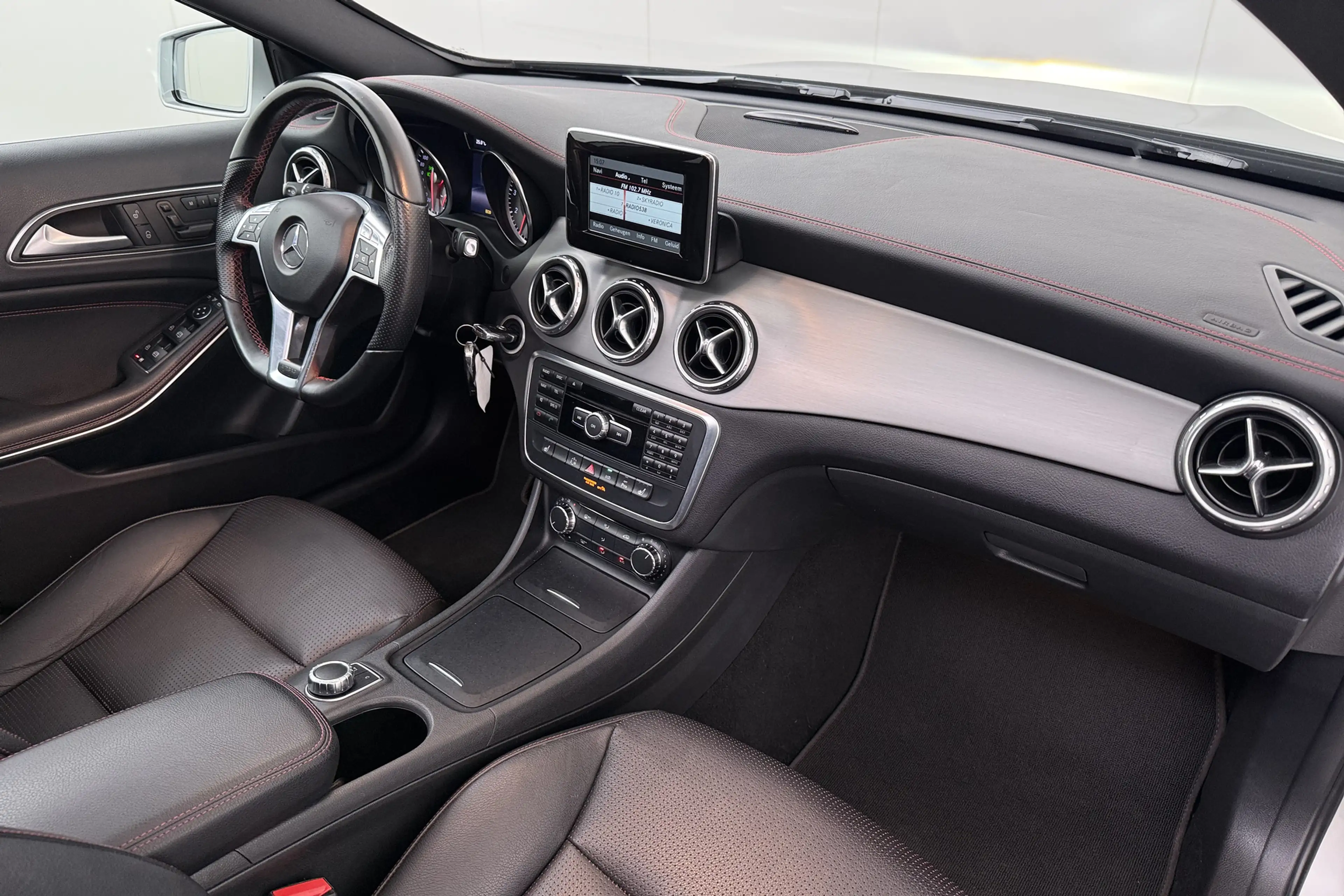 Mercedes-Benz GLA 200 157 PK Aut. AMG-Line Pano-Dak Memory Trekhaak — photo 17