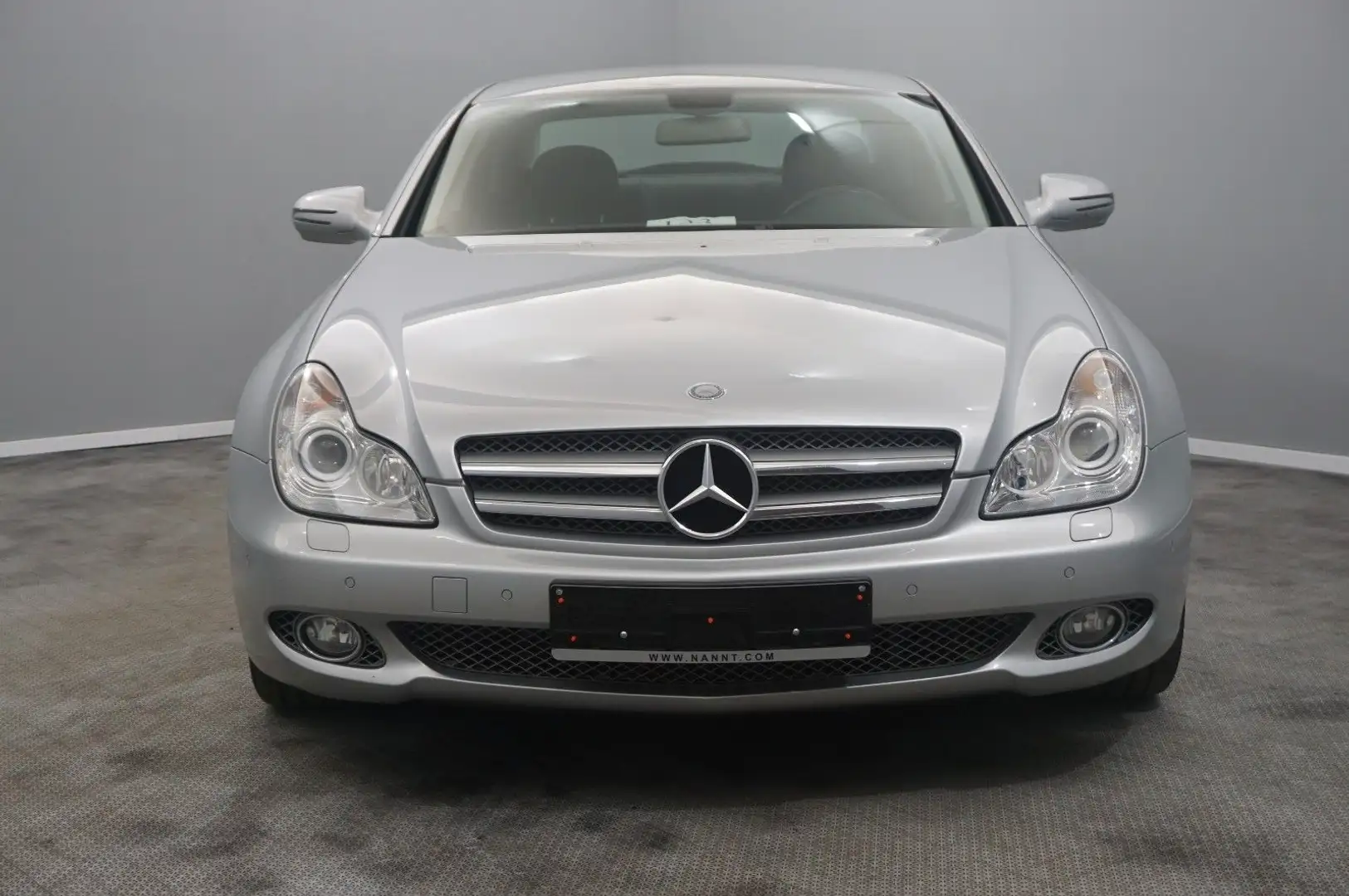 Mercedes-Benz CLS 280 B*AUTOMATIK*BI-XENON*GASUMBAU*COMAND*PDC Plateado - 2