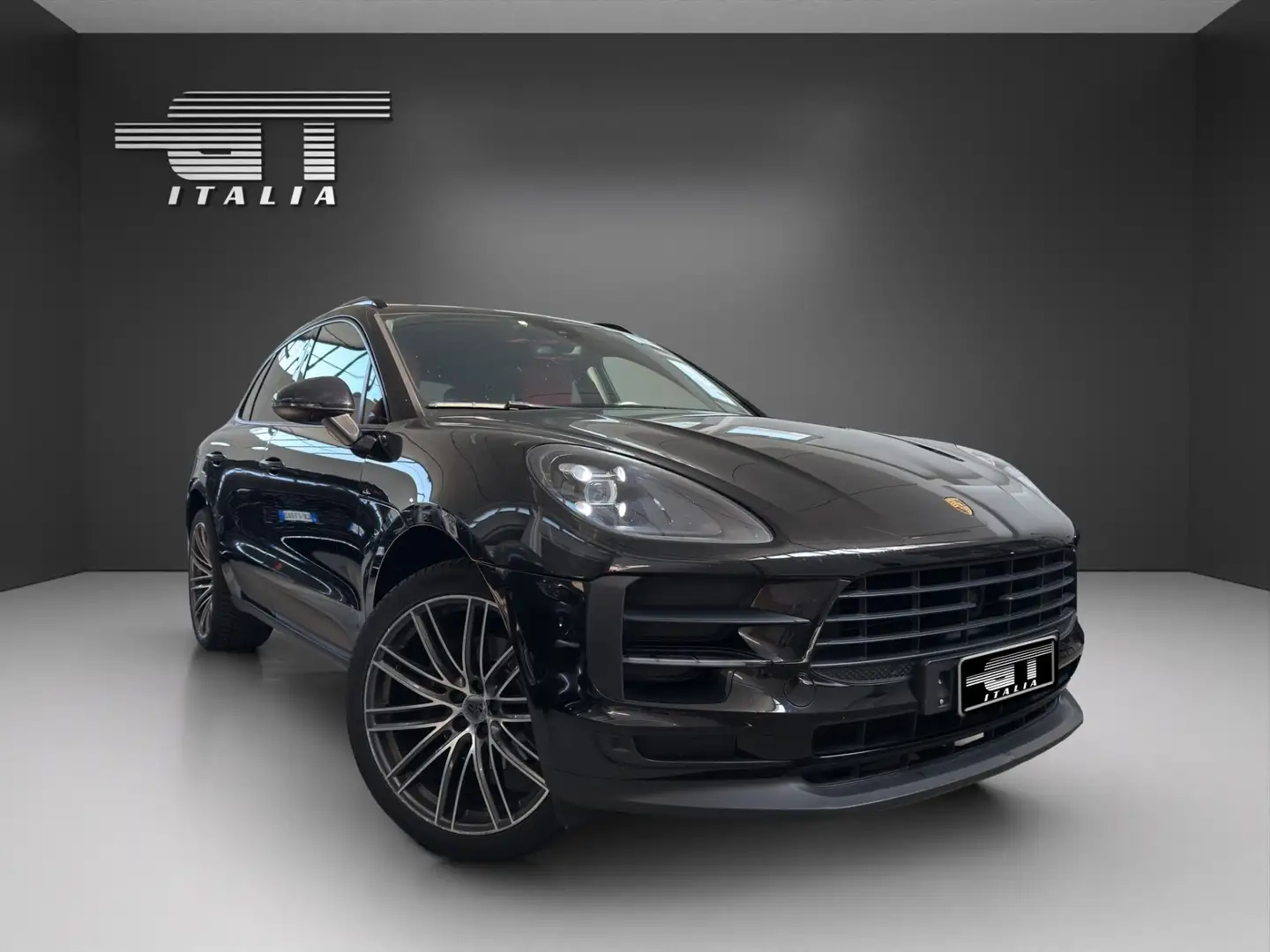 Porsche Macan 2.0 Schwarz - 1