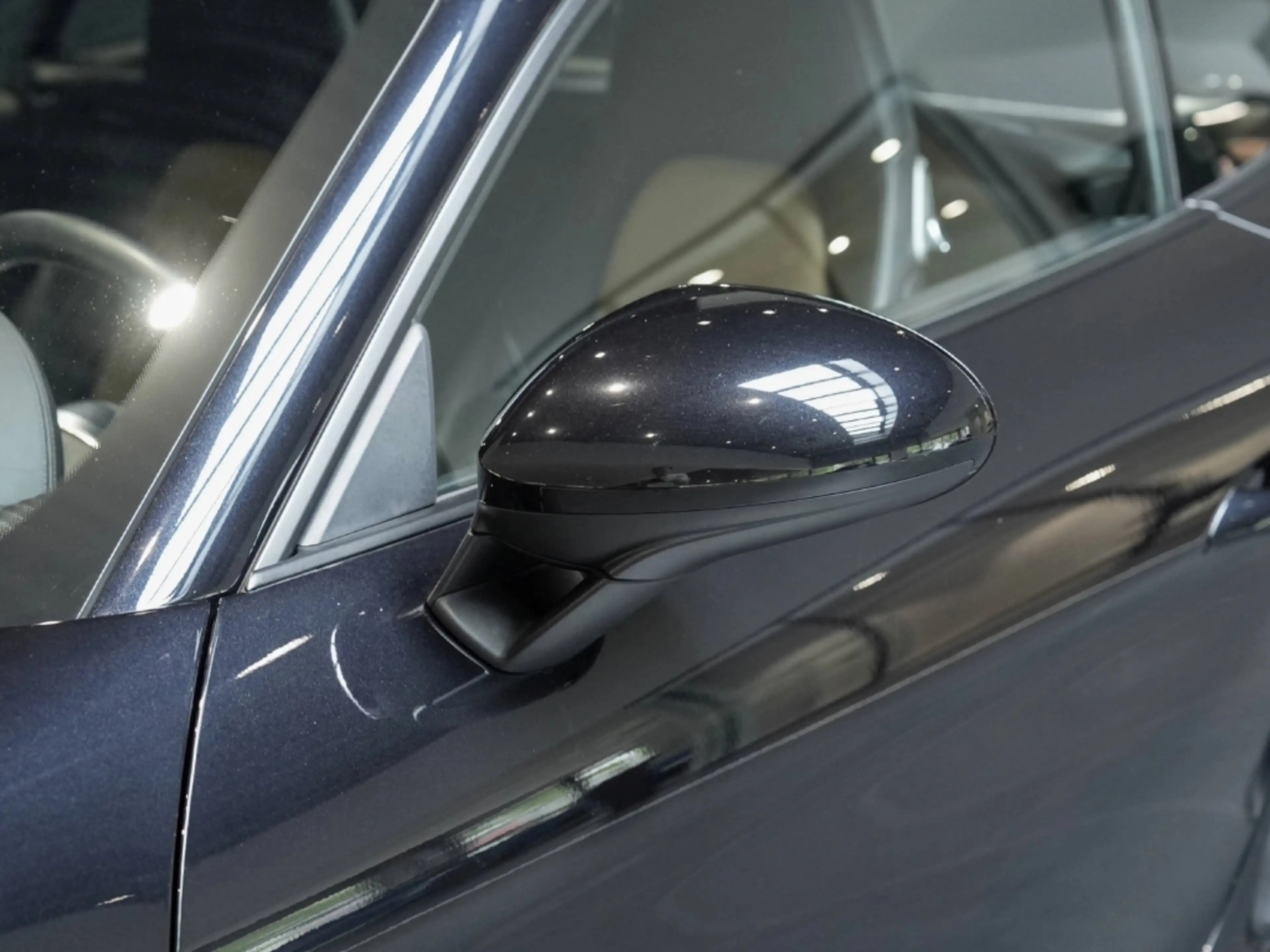 Porsche Cayman 718 — photo 12