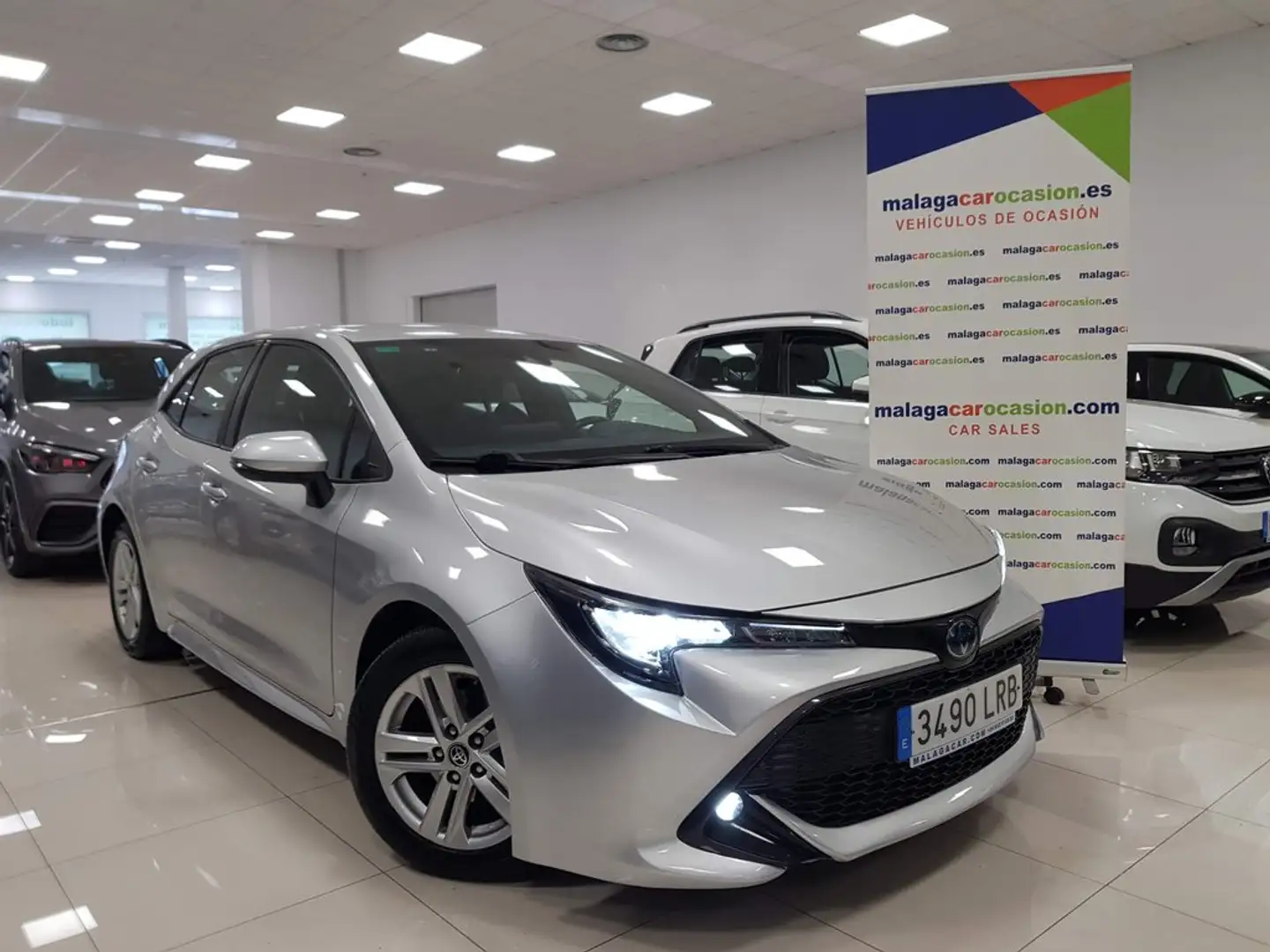 Toyota Corolla 1.8 125H ACTIVE TECH E-CVT Gris - 1